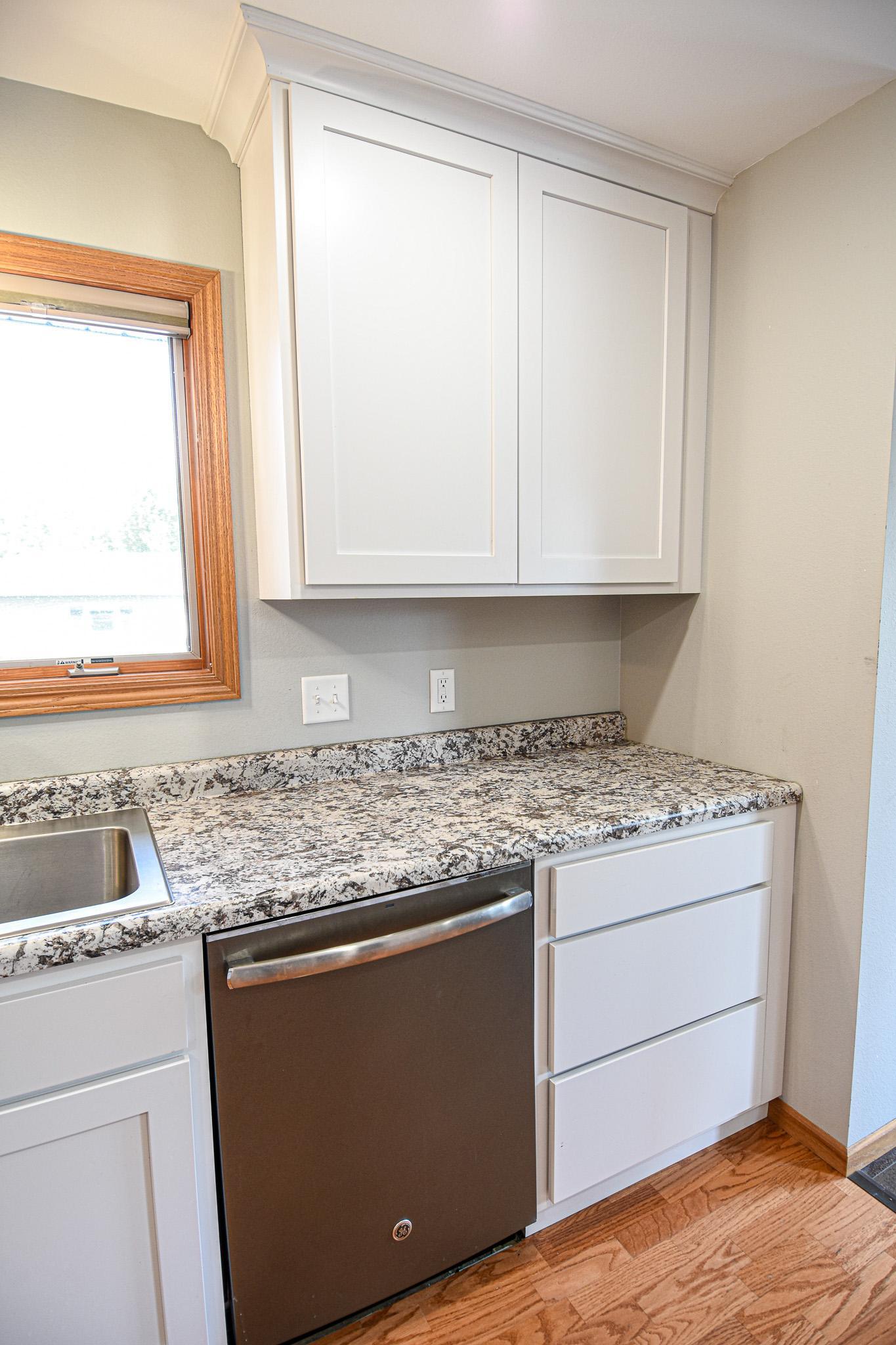 1980 single family home for sale at 101 Kittson St in Viking, MN — 4 bed, 4 bath (photo 13 of 55)