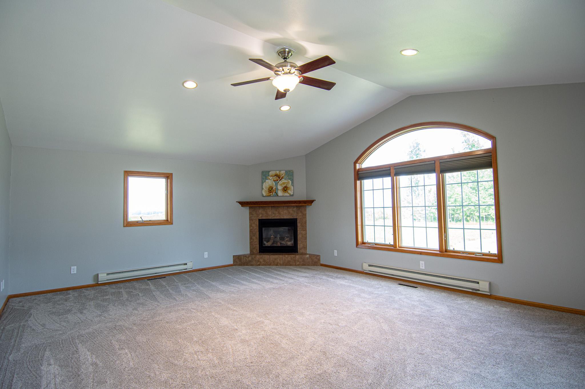1980 single family home for sale at 101 Kittson St in Viking, MN — 4 bed, 4 bath (photo 17 of 55)