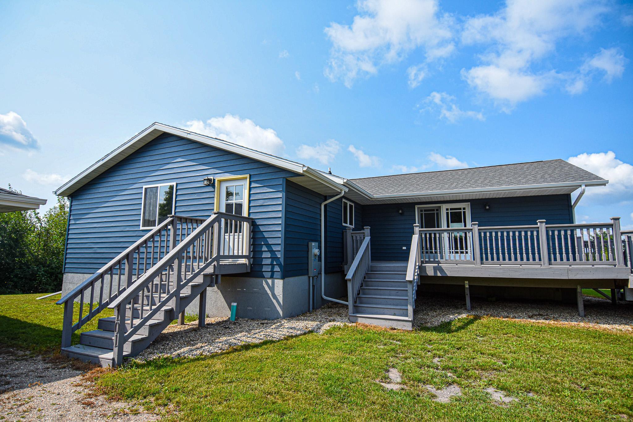 1980 single family home for sale at 101 Kittson St in Viking, MN — 4 bed, 4 bath (photo 3 of 55)