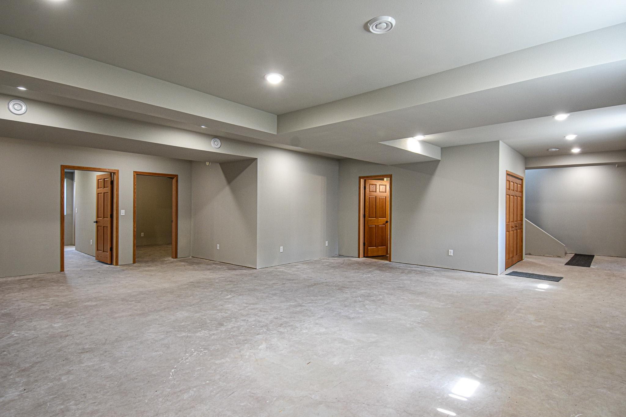 1980 single family home for sale at 101 Kittson St in Viking, MN — 4 bed, 4 bath (photo 37 of 55)