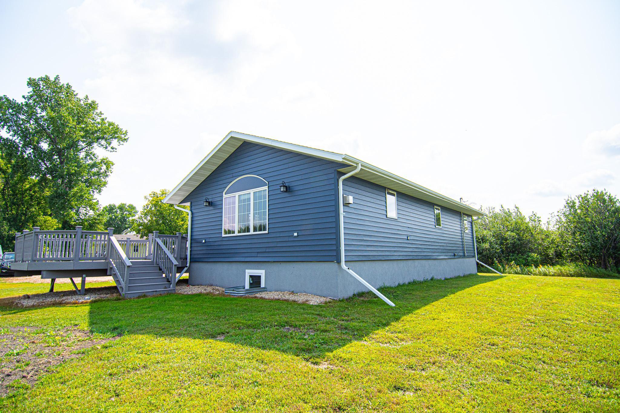1980 single family home for sale at 101 Kittson St in Viking, MN — 4 bed, 4 bath (photo 48 of 55)