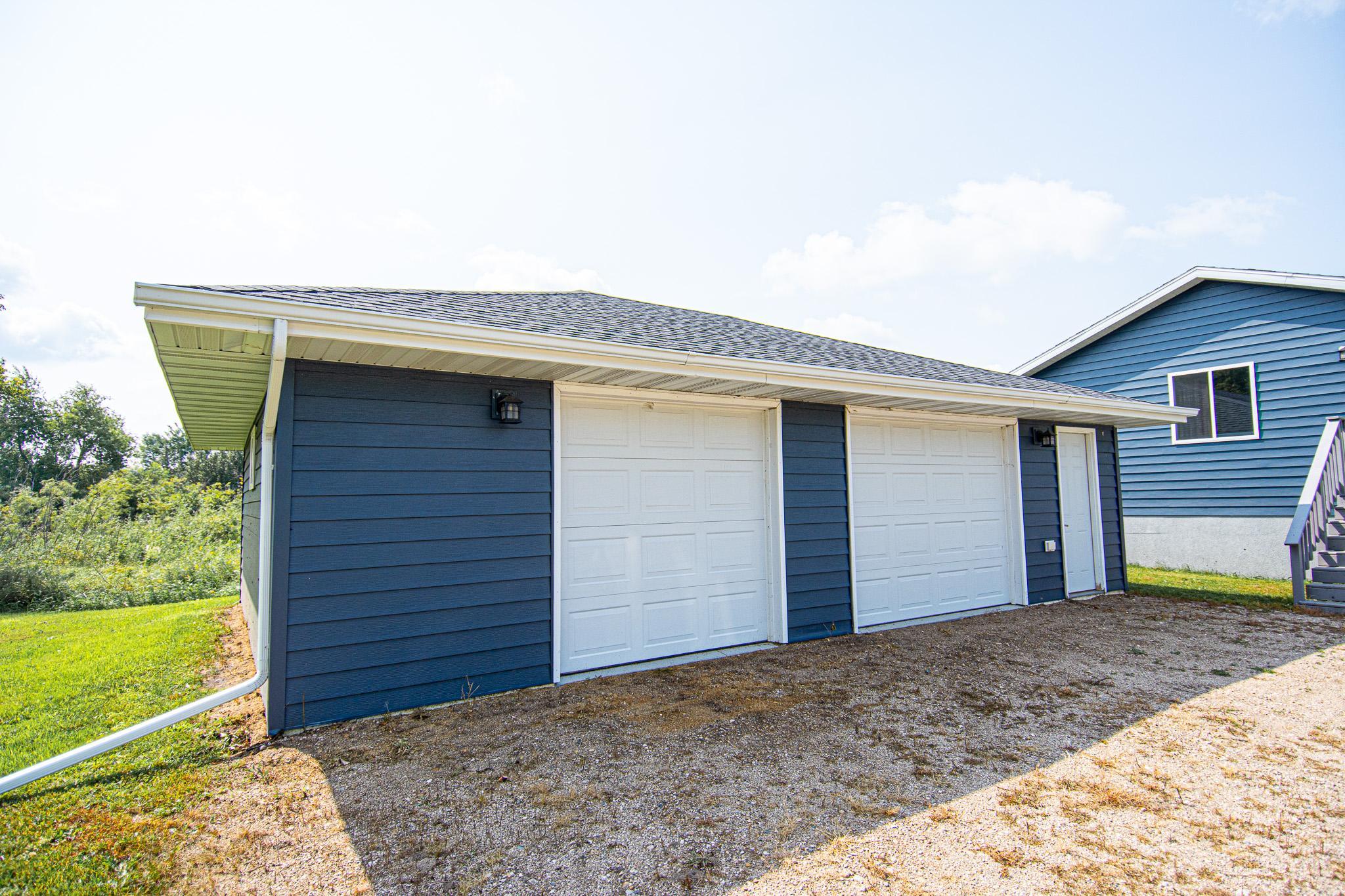 1980 single family home for sale at 101 Kittson St in Viking, MN — 4 bed, 4 bath (photo 50 of 55)