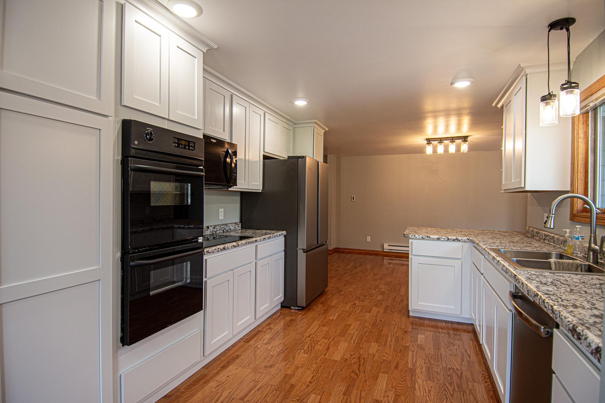 1980 single family home for sale at 101 Kittson St in Viking, MN — 4 bed, 4 bath (photo 7 of 55)