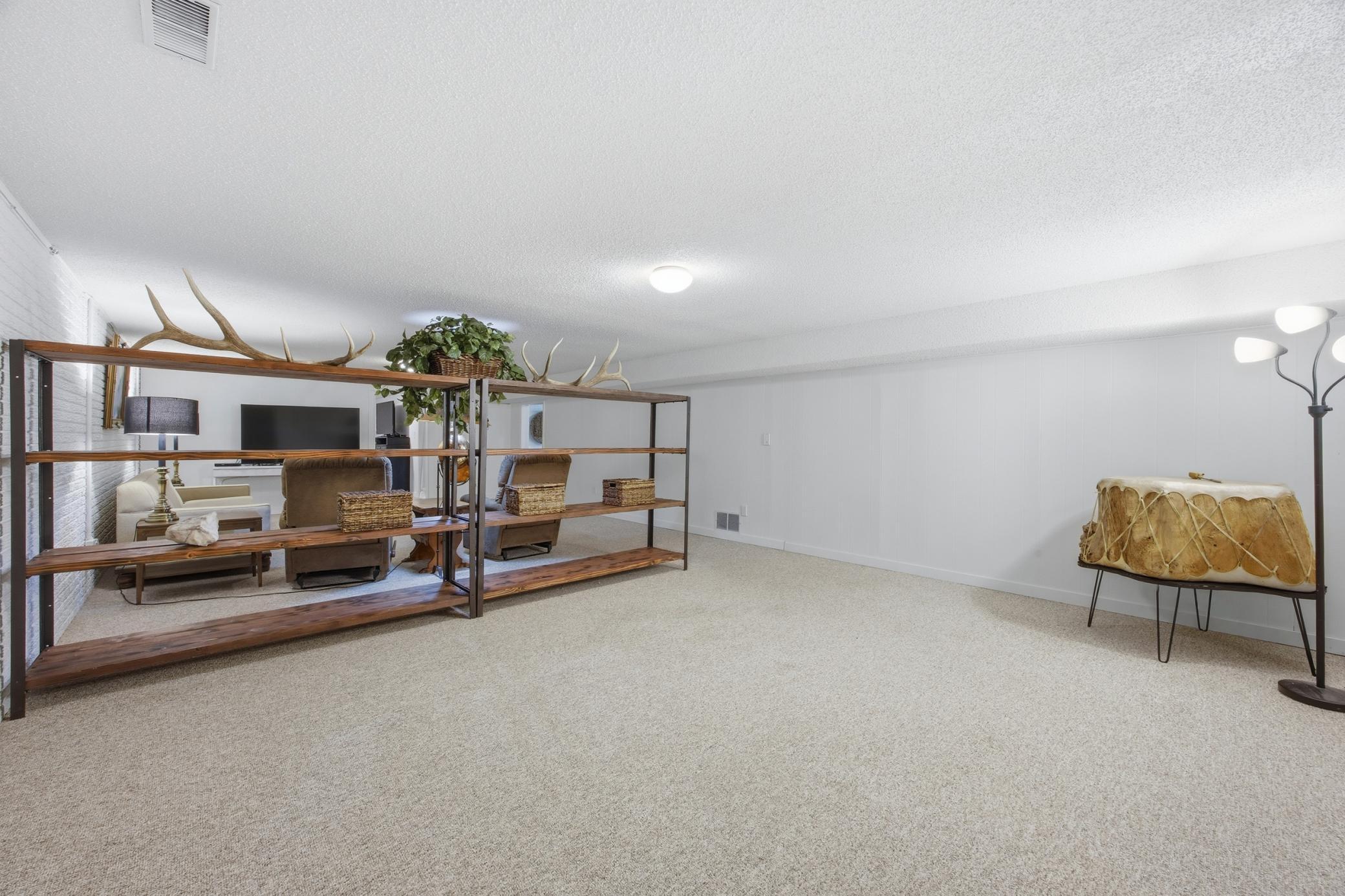 1973 single family home for sale at 1301 ELM Street N in Fargo, ND — 4 bed, 3 bath (photo 36 of 53)