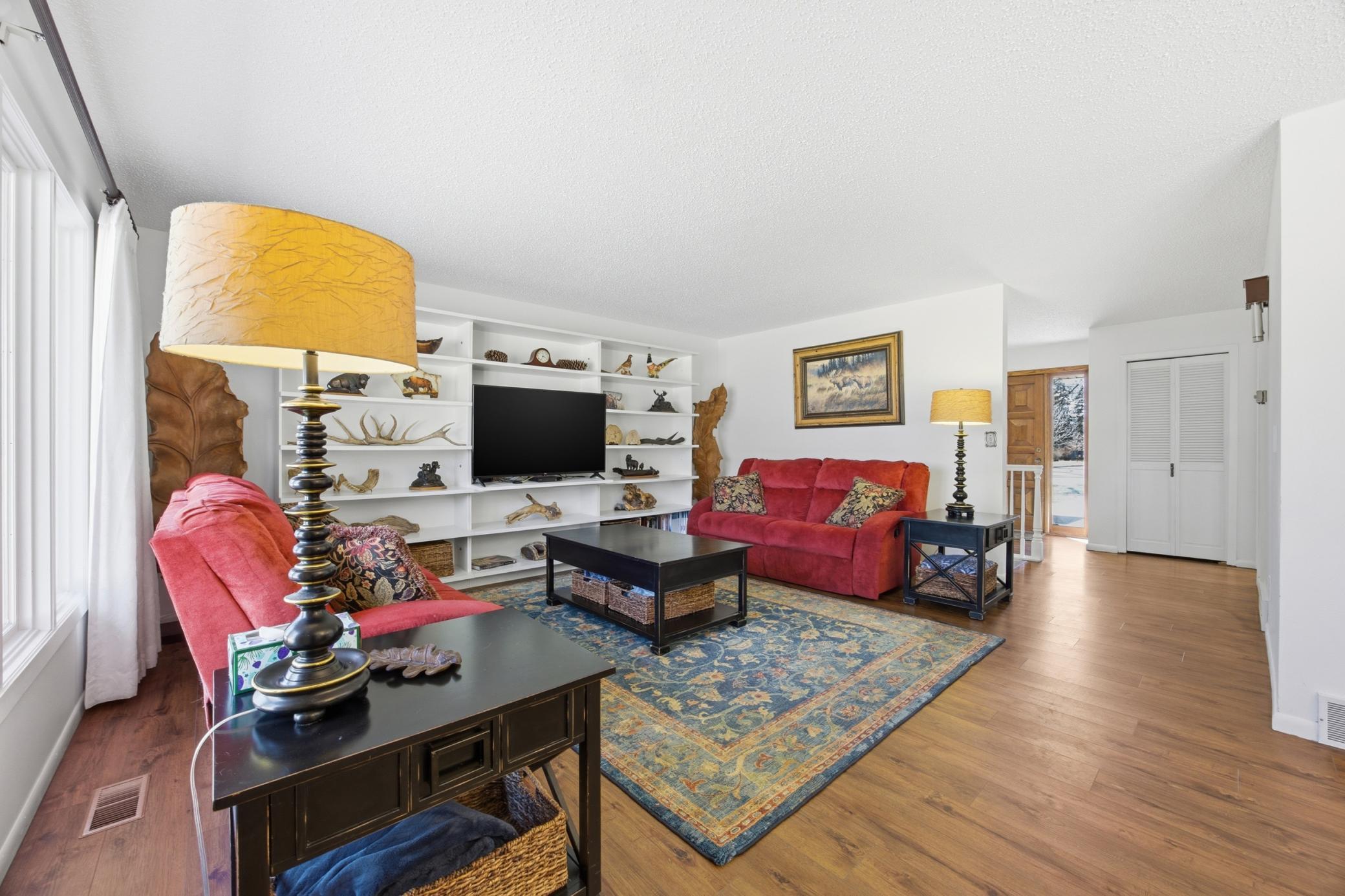 1973 single family home for sale at 1301 ELM Street N in Fargo, ND — 4 bed, 3 bath (photo 7 of 53)