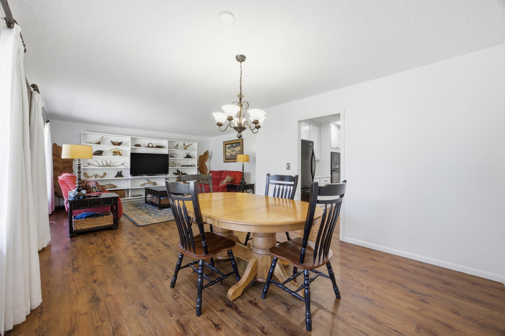 1973 single family home for sale at 1301 ELM Street N in Fargo, ND — 4 bed, 3 bath (photo 10 of 53)