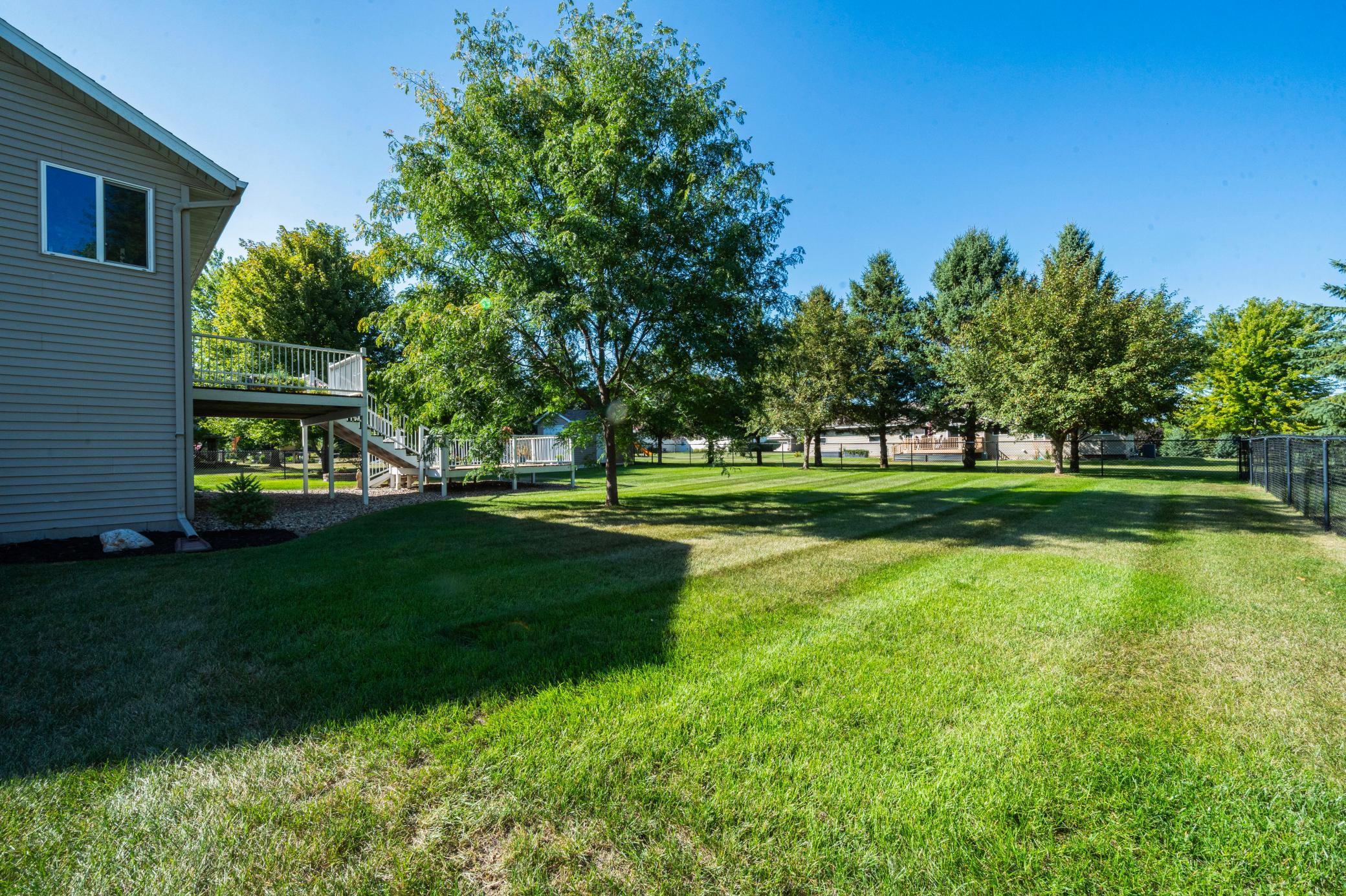 2001 single family home for sale at 101 Glenn Road NW in Alexandria, MN — 4 bed, 2 bath (photo 5 of 13)