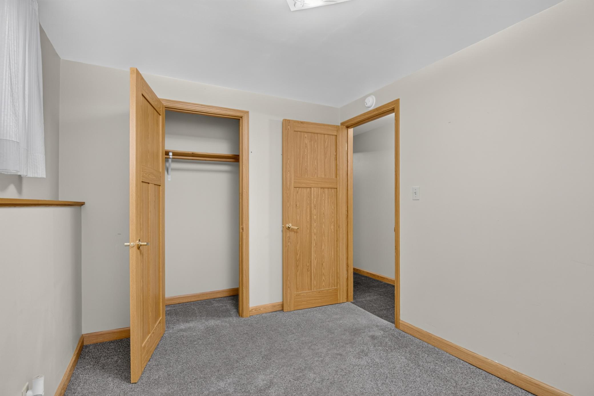 1967 single family home for sale at 224 5th Avenue NE, Unit 8 in Valley City, ND — 2 bed, 1 bath (photo 10 of 15)