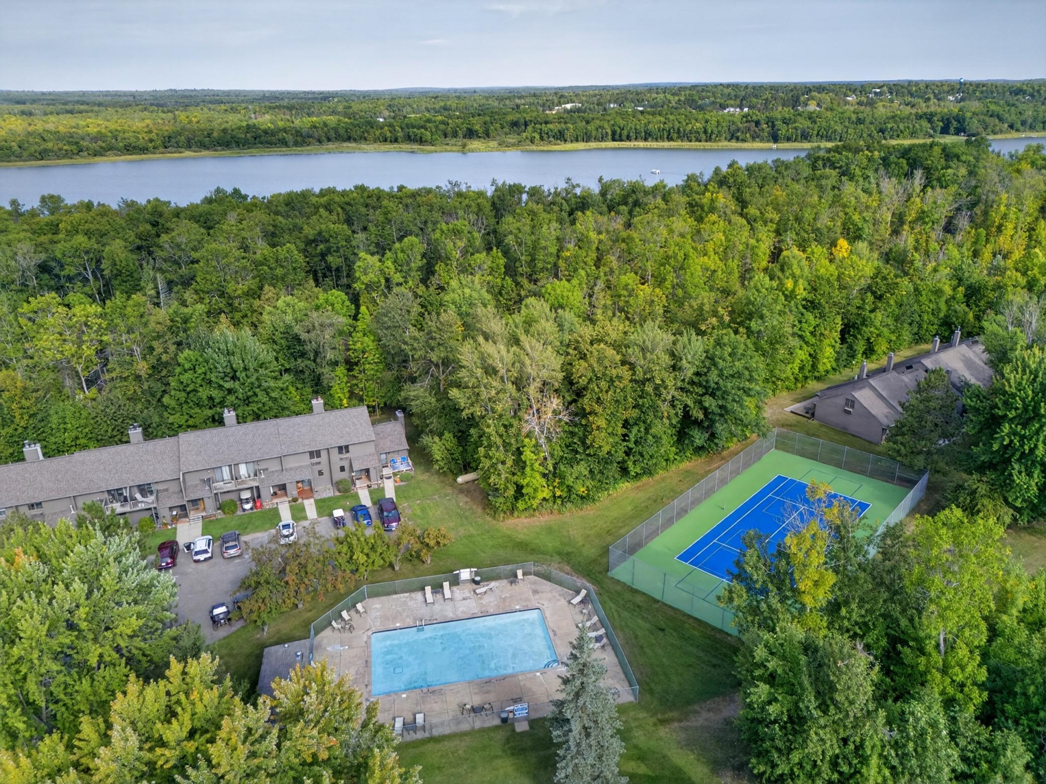 1976 townhouse for sale at 402 Quadna Mountain Road in Hill City, MN — 2 bed, 3 bath (photo 30 of 32)