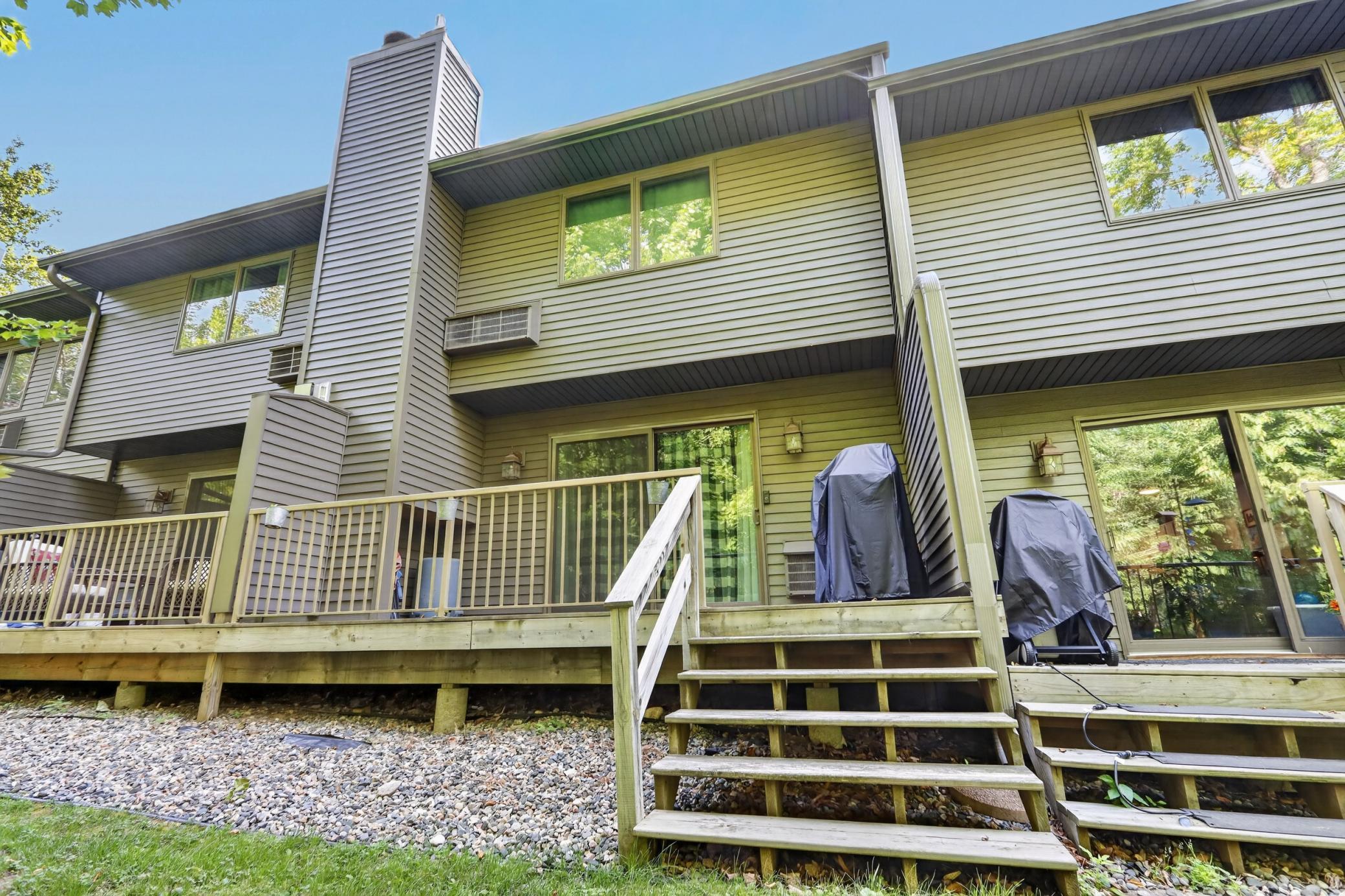 1976 townhouse for sale at 402 Quadna Mountain Road in Hill City, MN — 2 bed, 3 bath (photo 10 of 32)