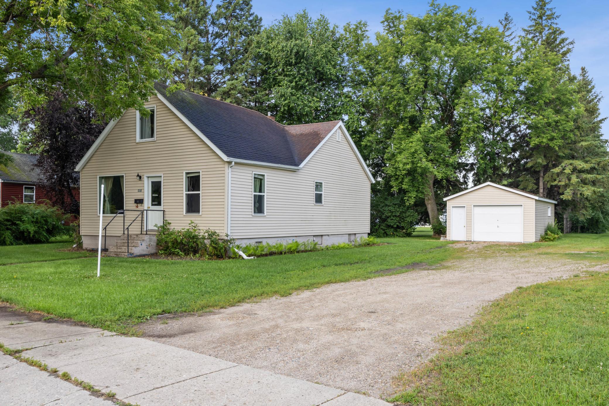 1976 single family home for sale at 306 S 2nd Street W in Ada, MN — 2 bed, 1 bath