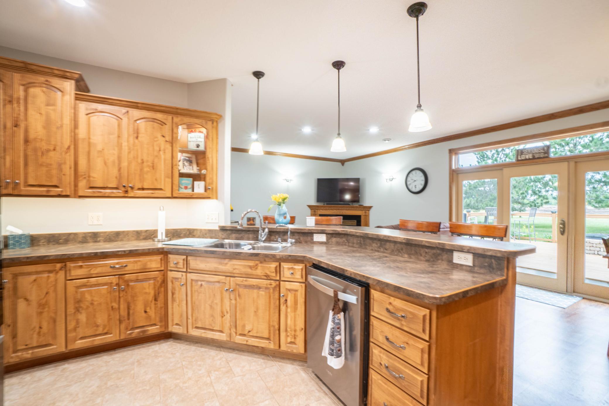2005 single family home for sale at 118 Shores Road in Ottertail, MN — 3 bed, 2 bath (photo 17 of 47)