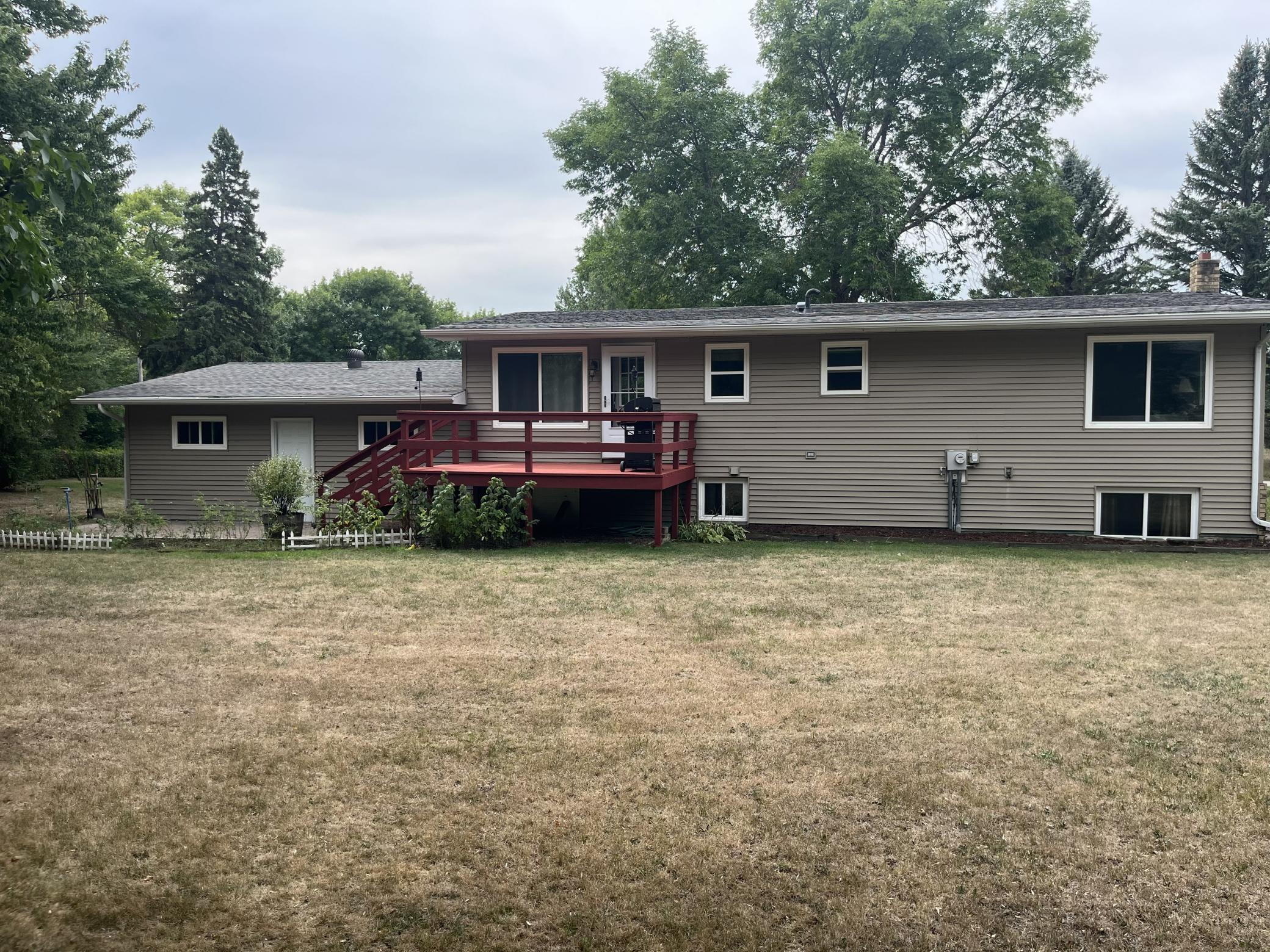 1976 single family home for sale at 519 1st Avenue SE in Rothsay, MN — 3 bed, 2 bath (photo 12 of 28)