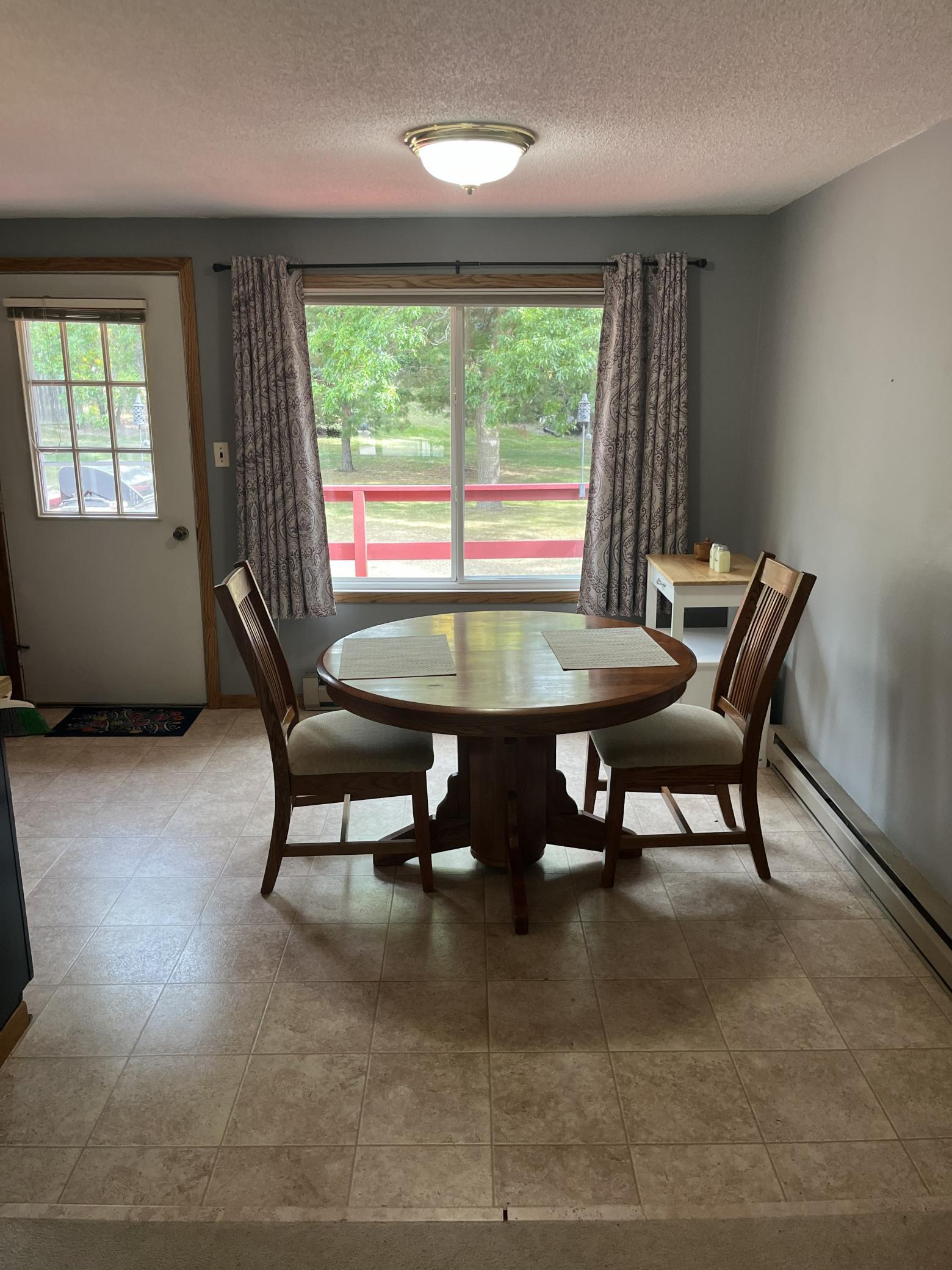 1976 single family home for sale at 519 1st Avenue SE in Rothsay, MN — 3 bed, 2 bath (photo 18 of 28)