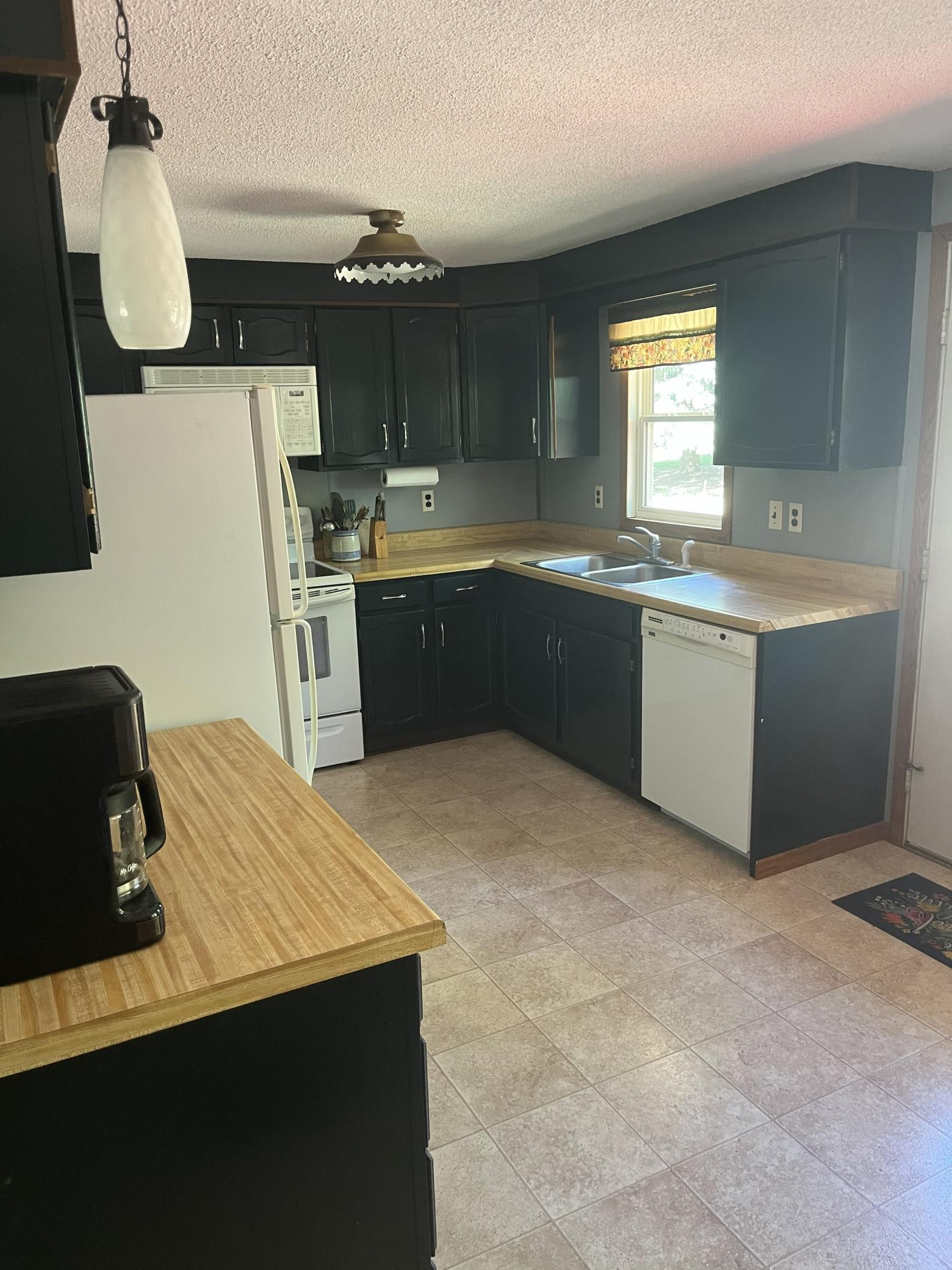 1976 single family home for sale at 519 1st Avenue SE in Rothsay, MN — 3 bed, 2 bath (photo 20 of 28)