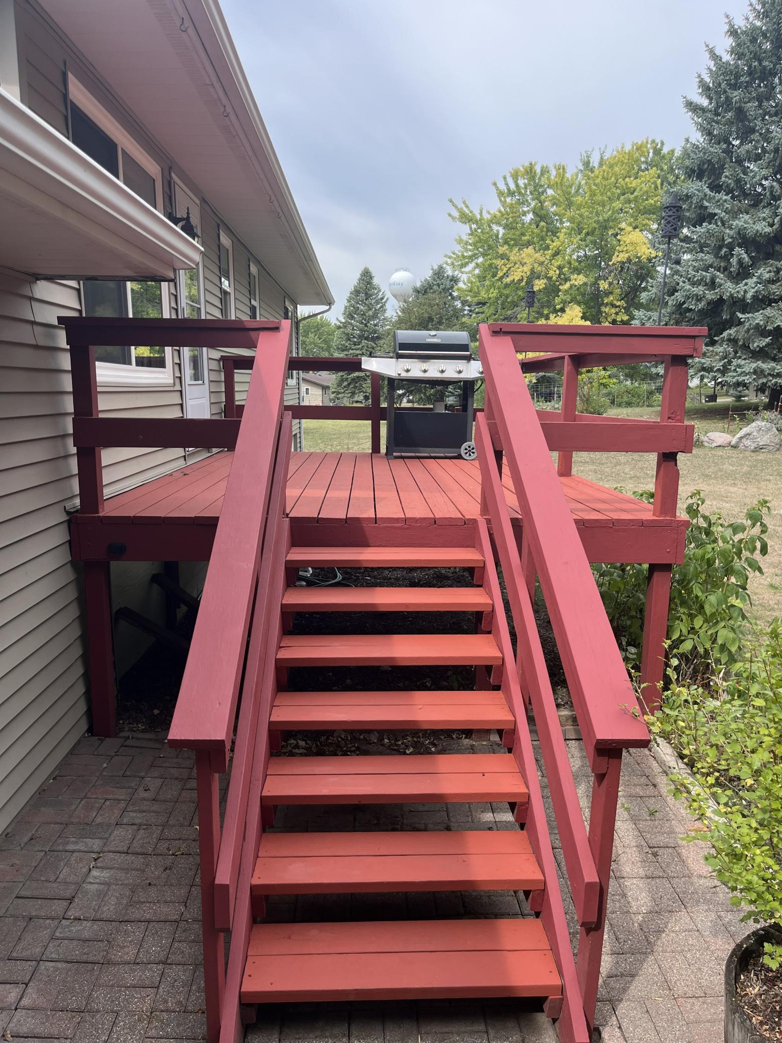 1976 single family home for sale at 519 1st Avenue SE in Rothsay, MN — 3 bed, 2 bath (photo 10 of 28)