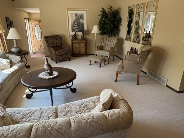1970 single family home for sale at 223 14th Street N in Breckenridge, MN — 4 bed, 2 bath (photo 4 of 20)