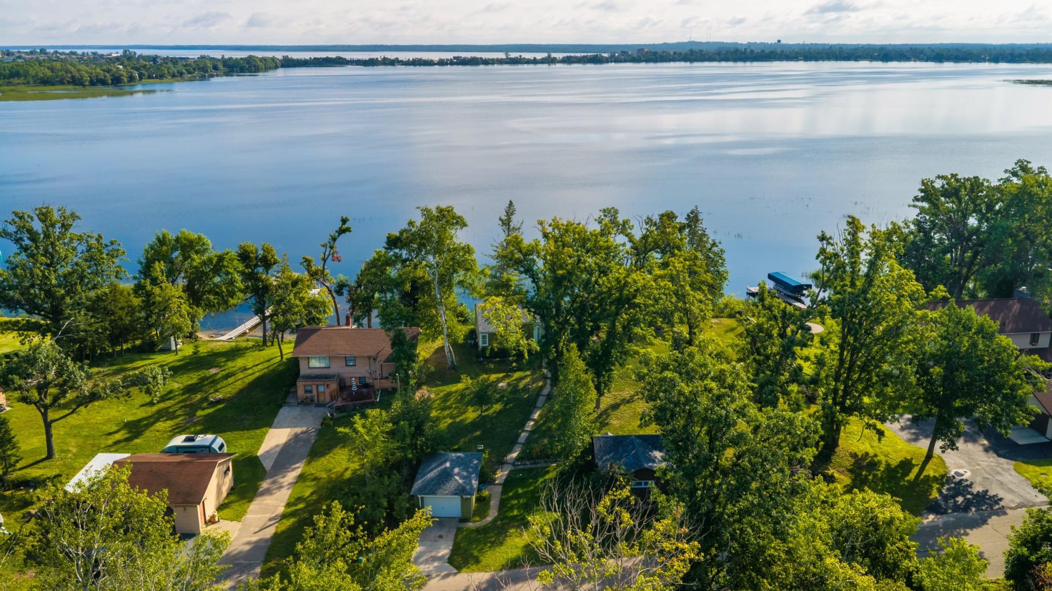 1949 single family home for sale at 2001 S Lake Irving Drive SW in Bemidji, MN — 2 bed, 1 bath