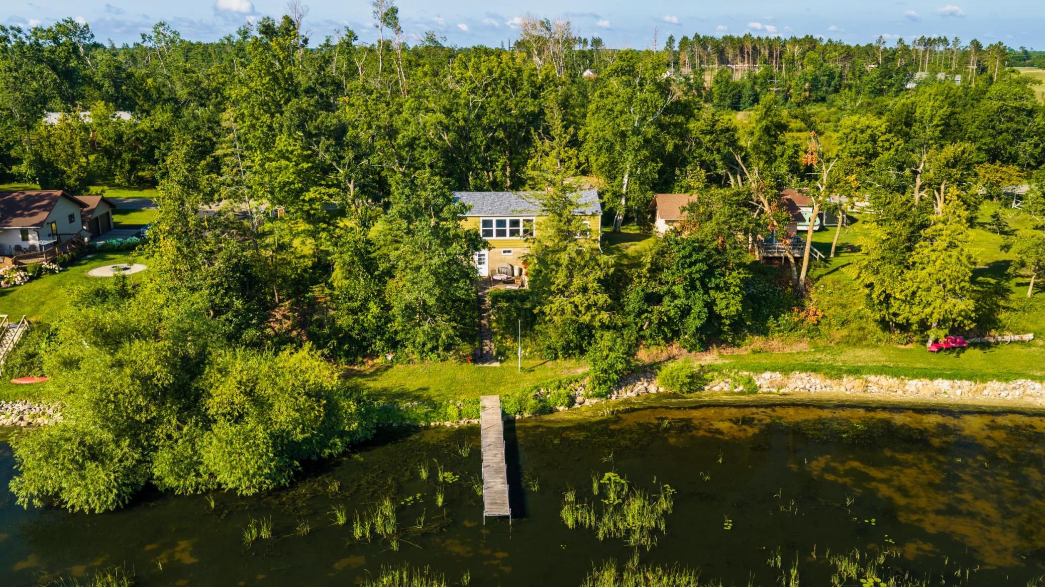 1949 single family home for sale at 2001 S Lake Irving Drive SW in Bemidji, MN — 2 bed, 1 bath (photo 36 of 68)