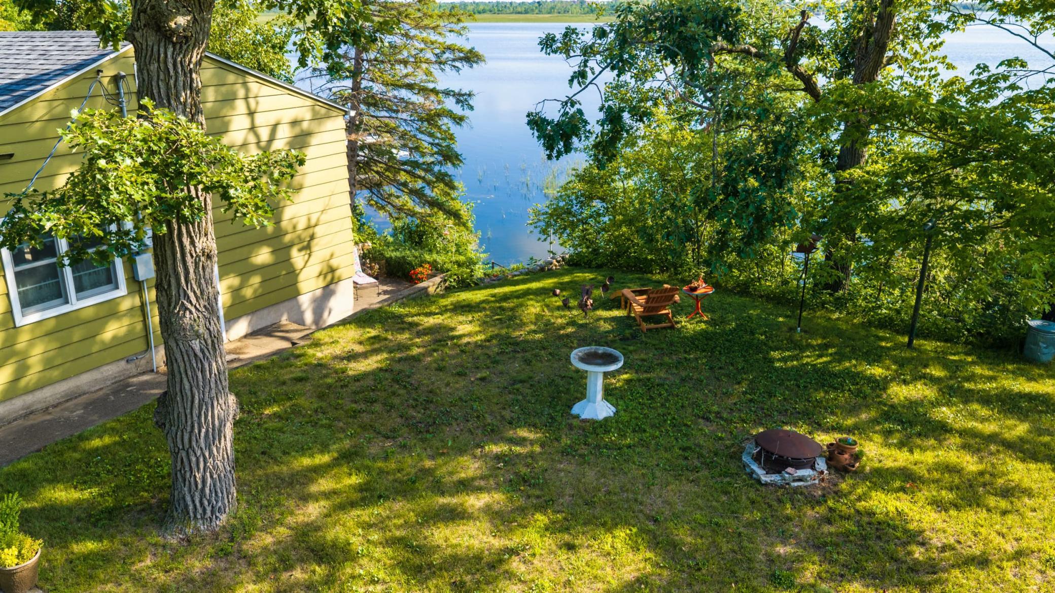 1949 single family home for sale at 2001 S Lake Irving Drive SW in Bemidji, MN — 2 bed, 1 bath (photo 43 of 68)