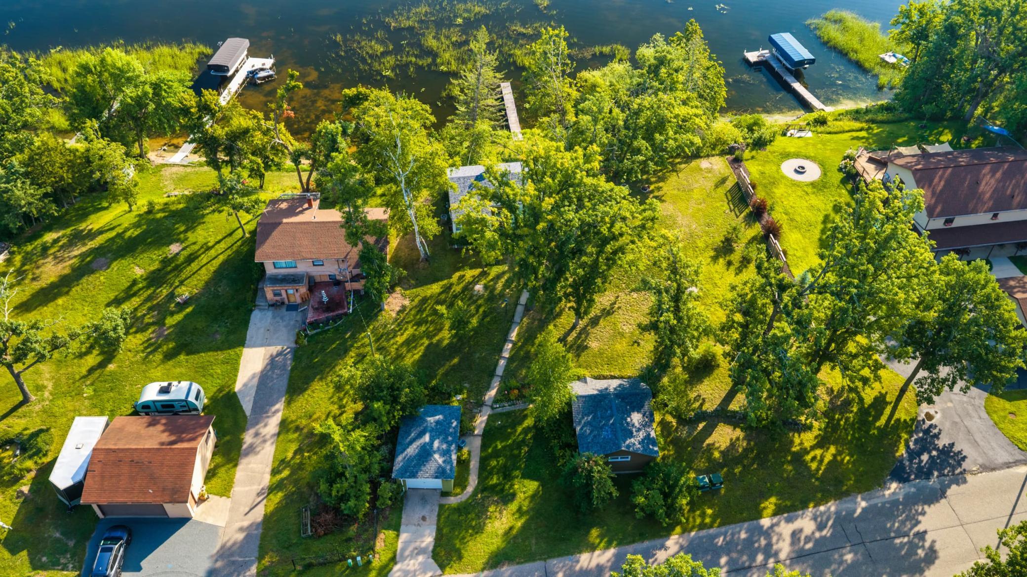 1949 single family home for sale at 2001 S Lake Irving Drive SW in Bemidji, MN — 2 bed, 1 bath (photo 49 of 68)