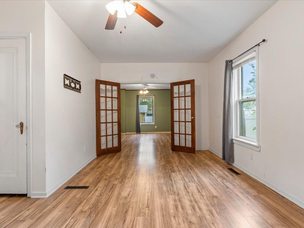 1940 single family home for sale at 1505 Pine Street in Brainerd, MN — 4 bed, 2 bath (photo 4 of 29)