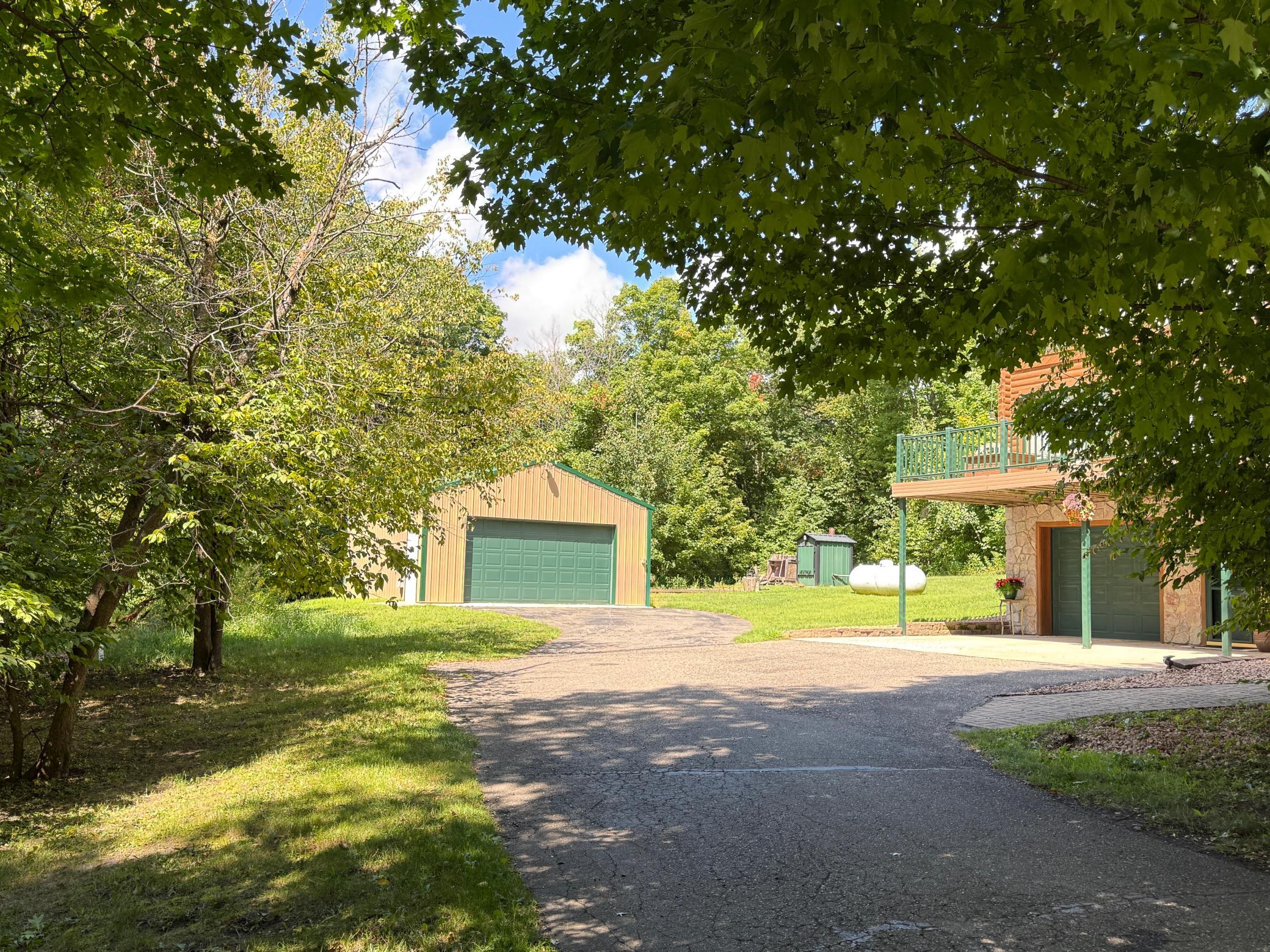 2002 single family home for sale at 17106 305th Avenue in Detroit Lakes, MN — 3 bed, 3 bath (photo 14 of 26)