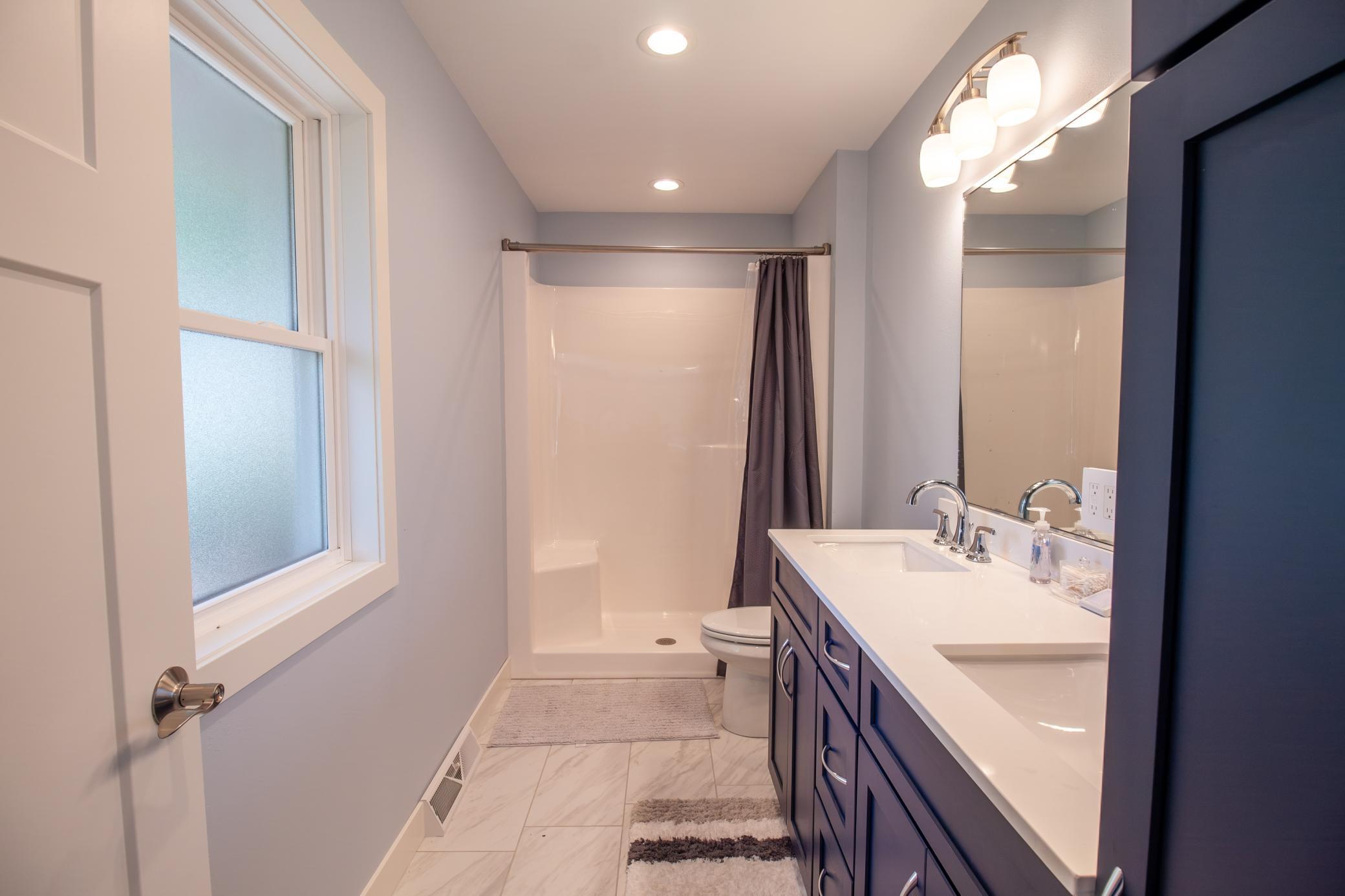 1968 single family home for sale at 1426 Hoot Lake Drive in Fergus Falls, MN — 4 bed, 3 bath (photo 26 of 73)