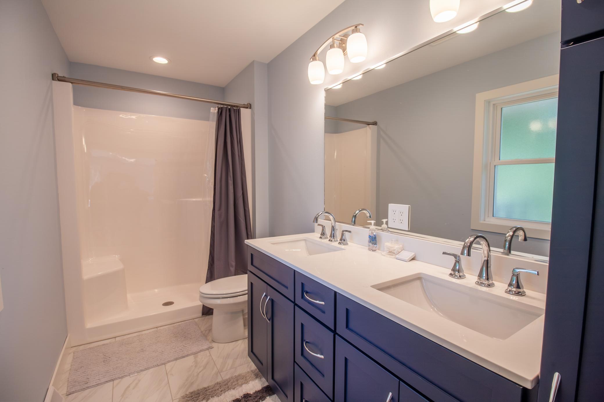 1968 single family home for sale at 1426 Hoot Lake Drive in Fergus Falls, MN — 4 bed, 3 bath (photo 27 of 73)