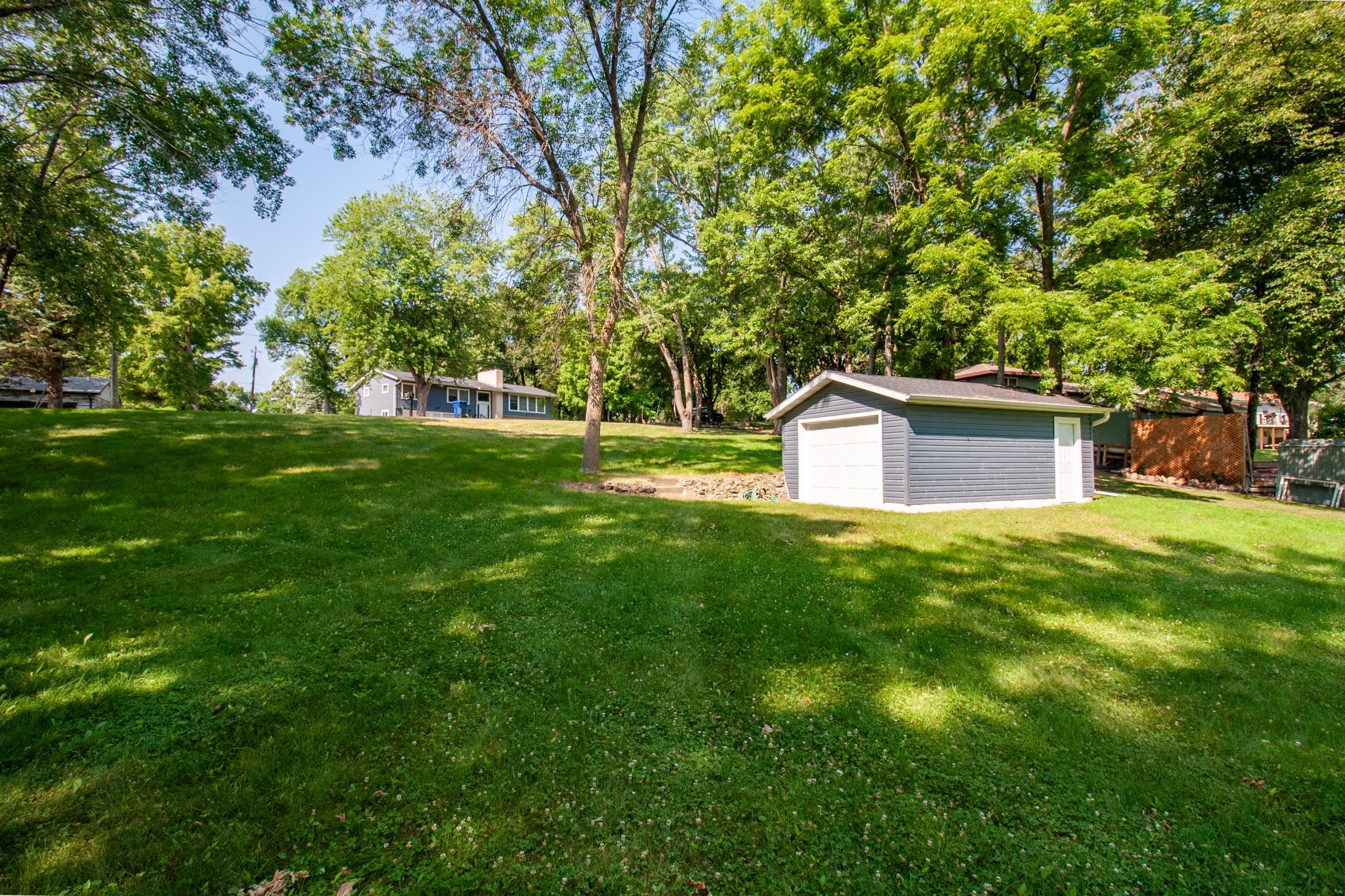 1968 single family home for sale at 1426 Hoot Lake Drive in Fergus Falls, MN — 4 bed, 3 bath (photo 45 of 73)