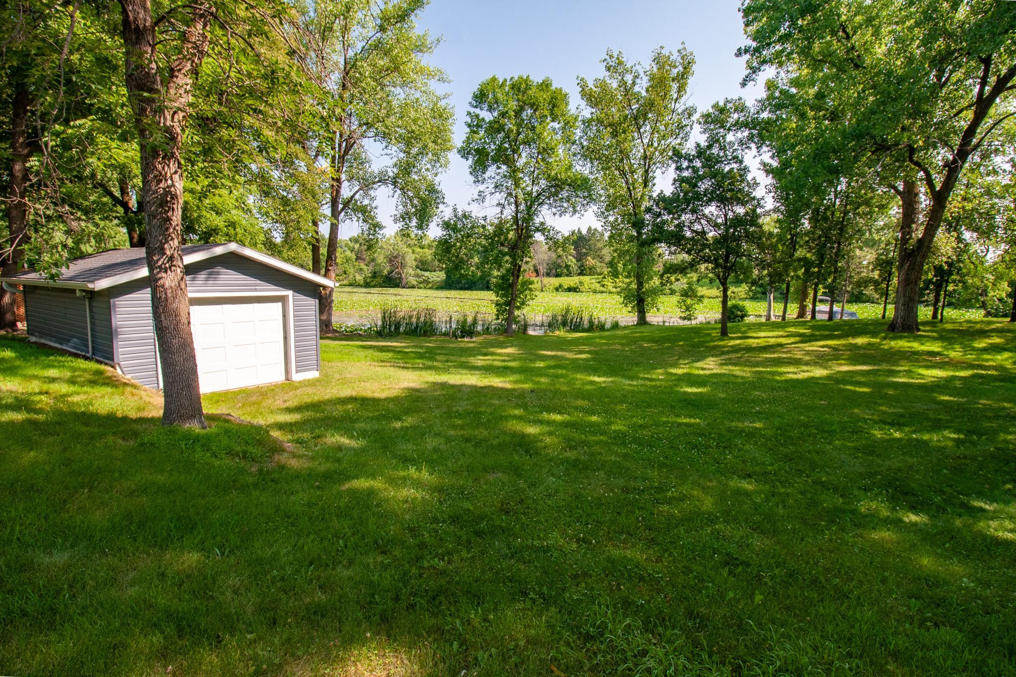 1968 single family home for sale at 1426 Hoot Lake Drive in Fergus Falls, MN — 4 bed, 3 bath (photo 49 of 73)