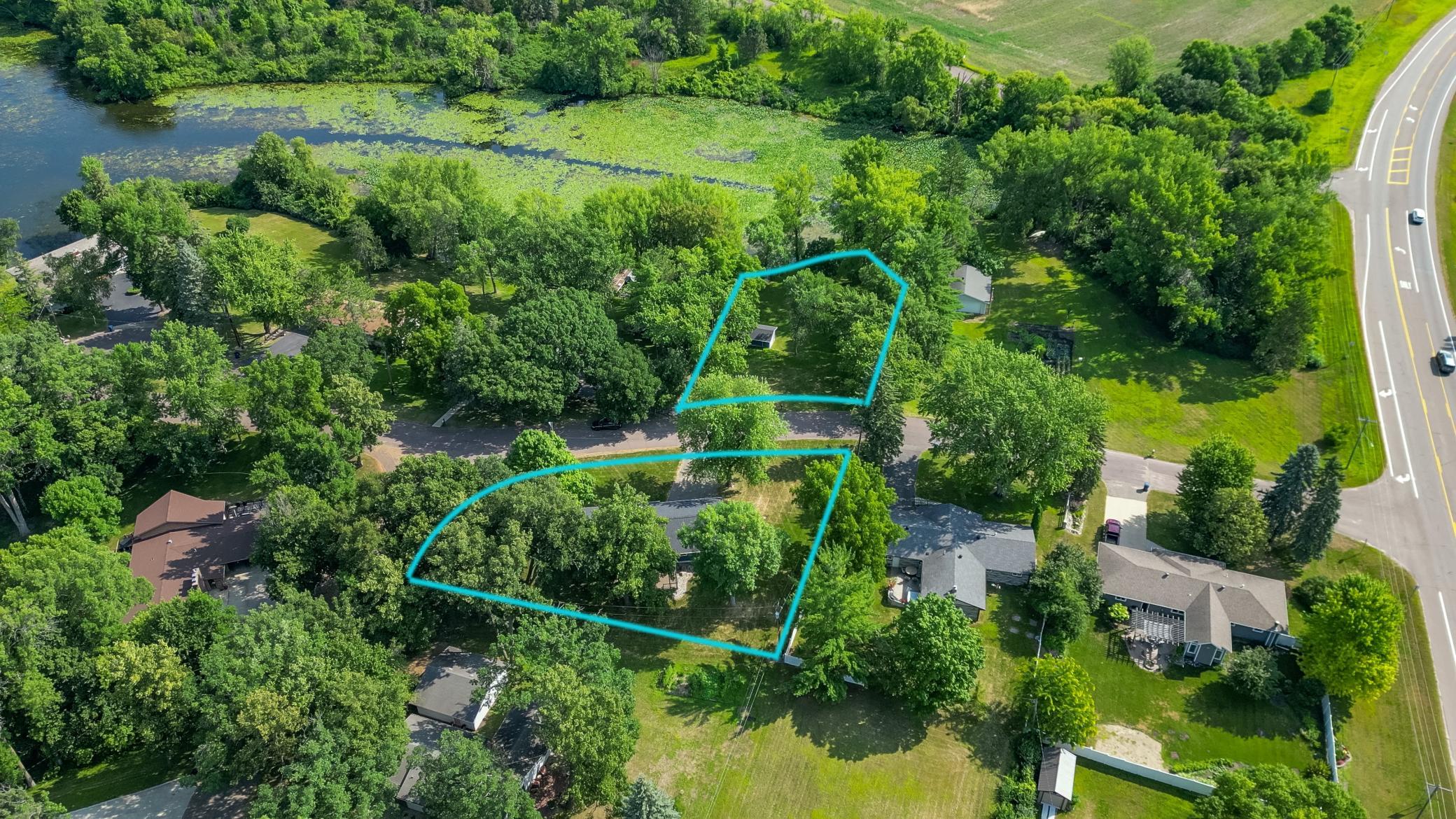 1968 single family home for sale at 1426 Hoot Lake Drive in Fergus Falls, MN — 4 bed, 3 bath (photo 6 of 73)