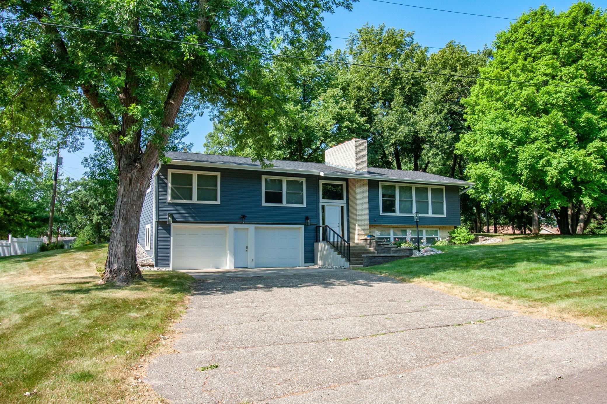1968 single family home for sale at 1426 Hoot Lake Drive in Fergus Falls, MN — 4 bed, 3 bath (photo 52 of 73)