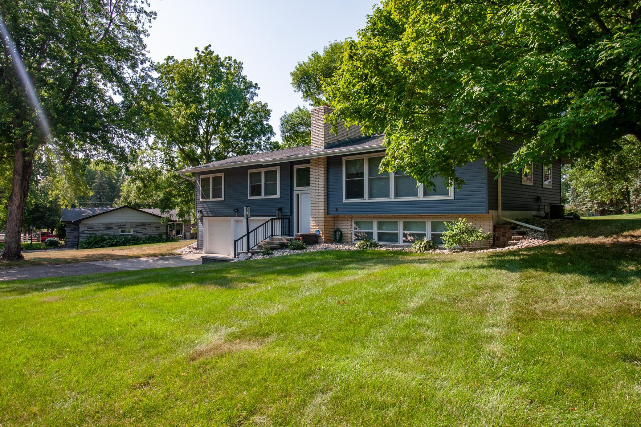 1968 single family home for sale at 1426 Hoot Lake Drive in Fergus Falls, MN — 4 bed, 3 bath (photo 54 of 73)