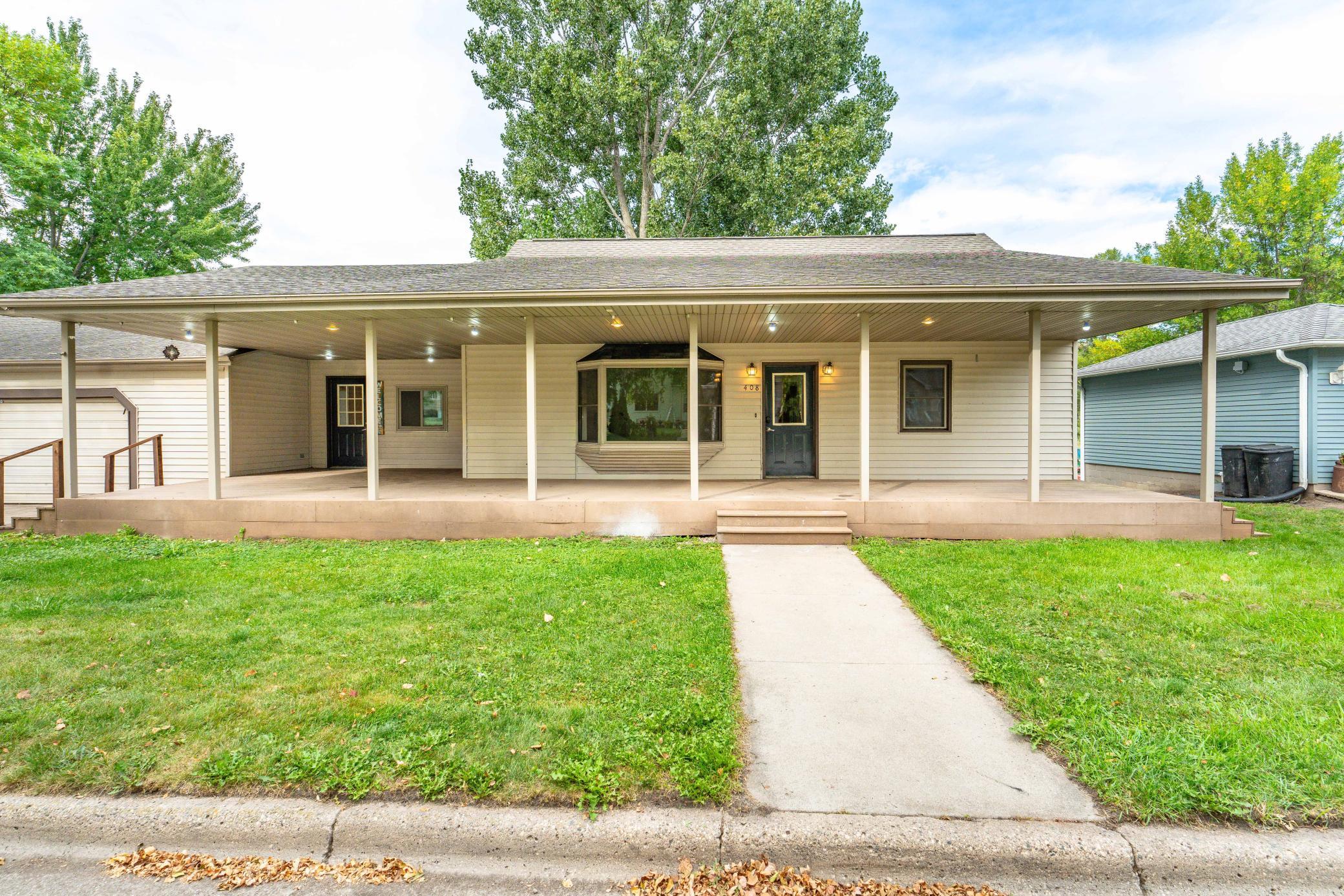 1960 single family home for sale at 408 2nd Street SE in Pelican Rapids, MN — 4 bed, 3 bath