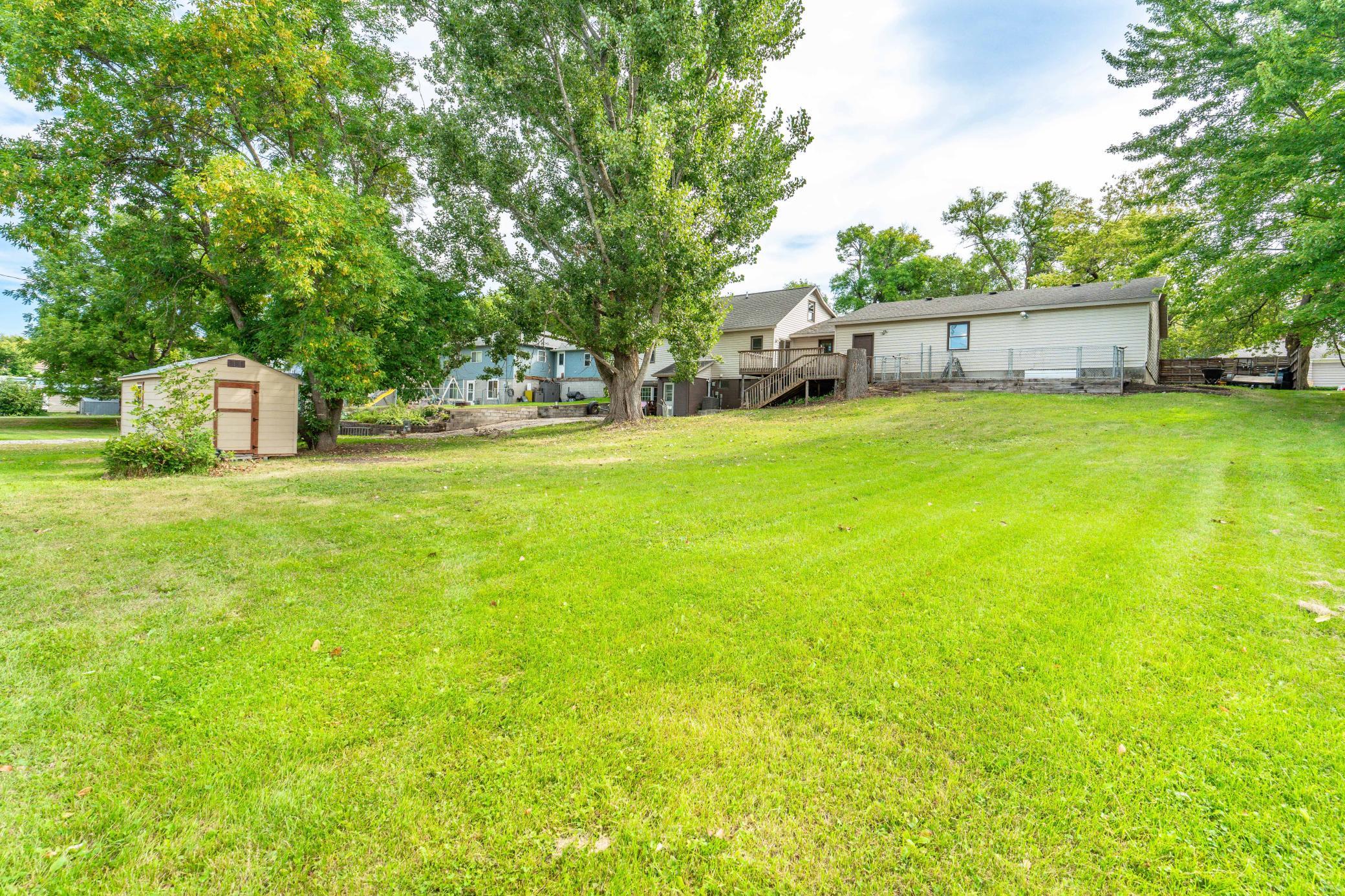 1960 single family home for sale at 408 2nd Street SE in Pelican Rapids, MN — 4 bed, 3 bath (photo 12 of 75)