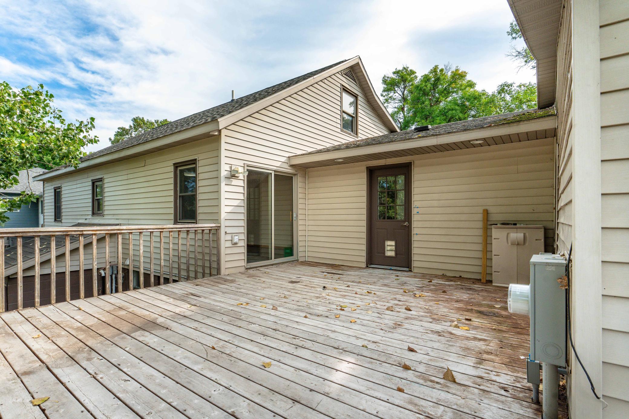 1960 single family home for sale at 408 2nd Street SE in Pelican Rapids, MN — 4 bed, 3 bath (photo 14 of 75)