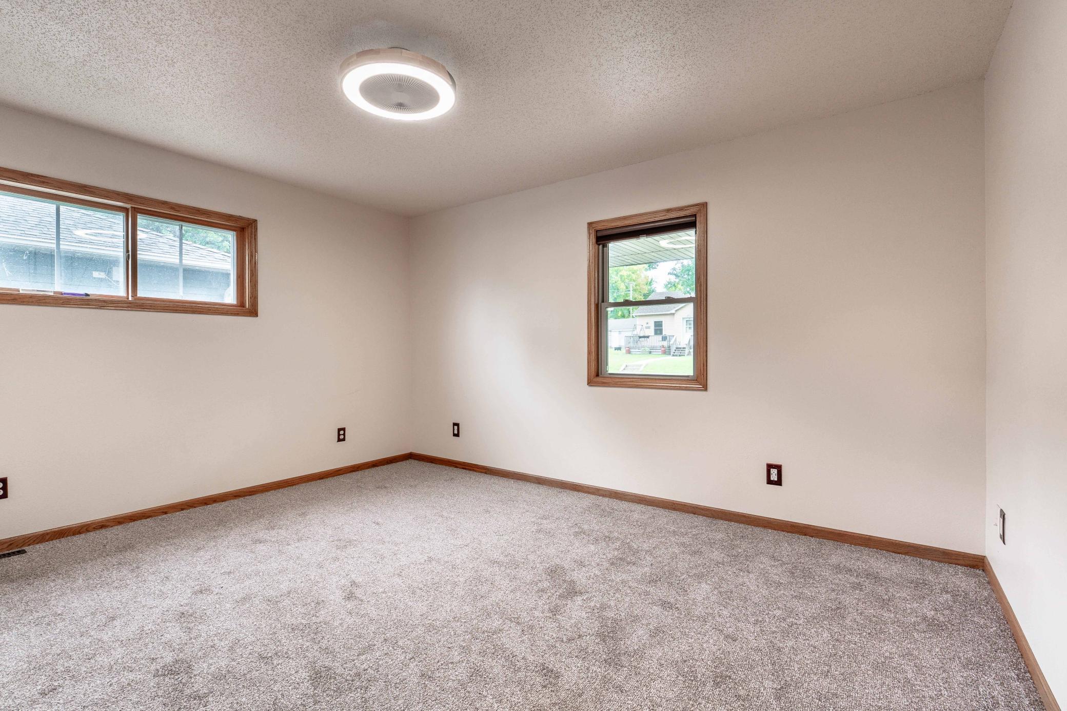 1960 single family home for sale at 408 2nd Street SE in Pelican Rapids, MN — 4 bed, 3 bath (photo 22 of 75)