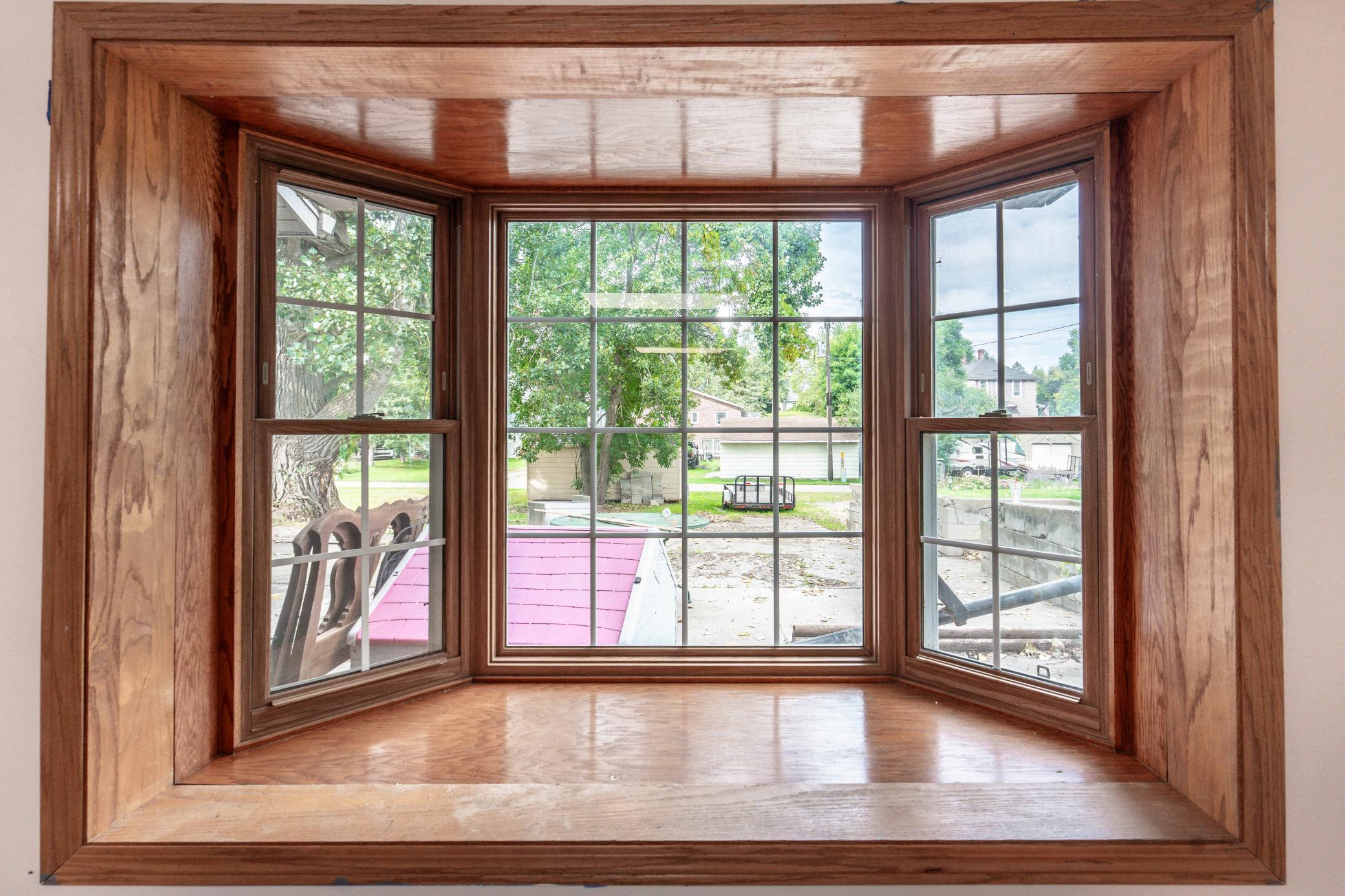 1960 single family home for sale at 408 2nd Street SE in Pelican Rapids, MN — 4 bed, 3 bath (photo 61 of 75)