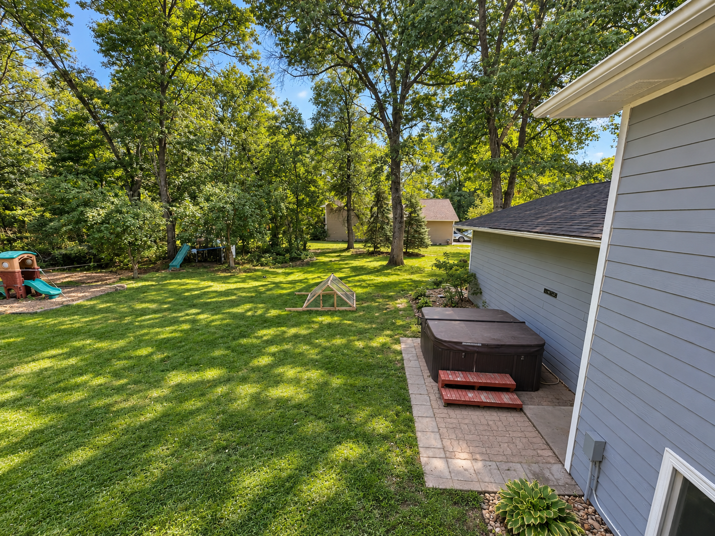 1992 single family home for sale at 13392 Honeysuckle Way in Baxter, MN — 4 bed, 2 bath (photo 8 of 27)