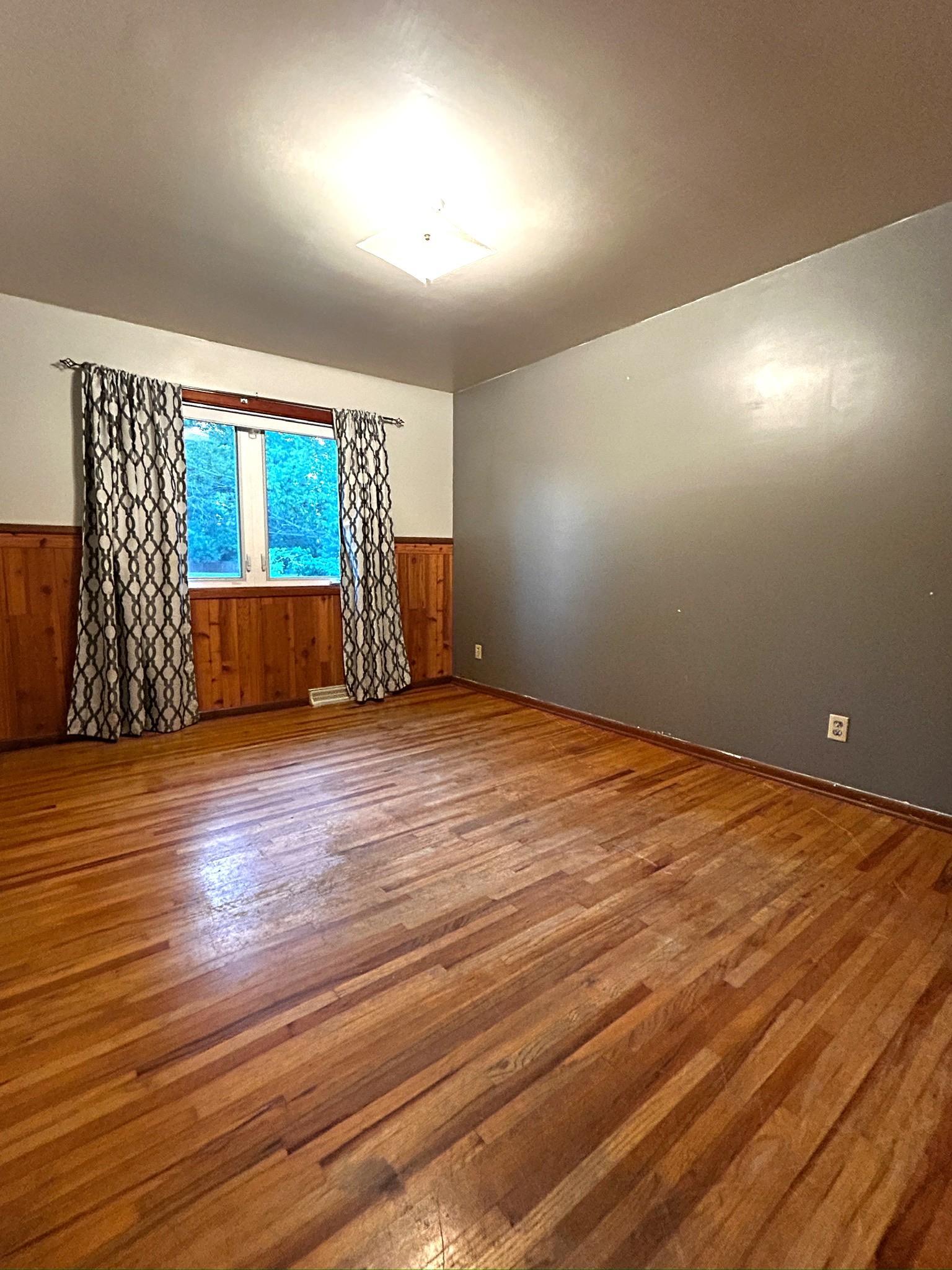 1966 single family home for sale at 816 Foss Avenue N in Fosston, MN — 4 bed, 2 bath (photo 13 of 31)