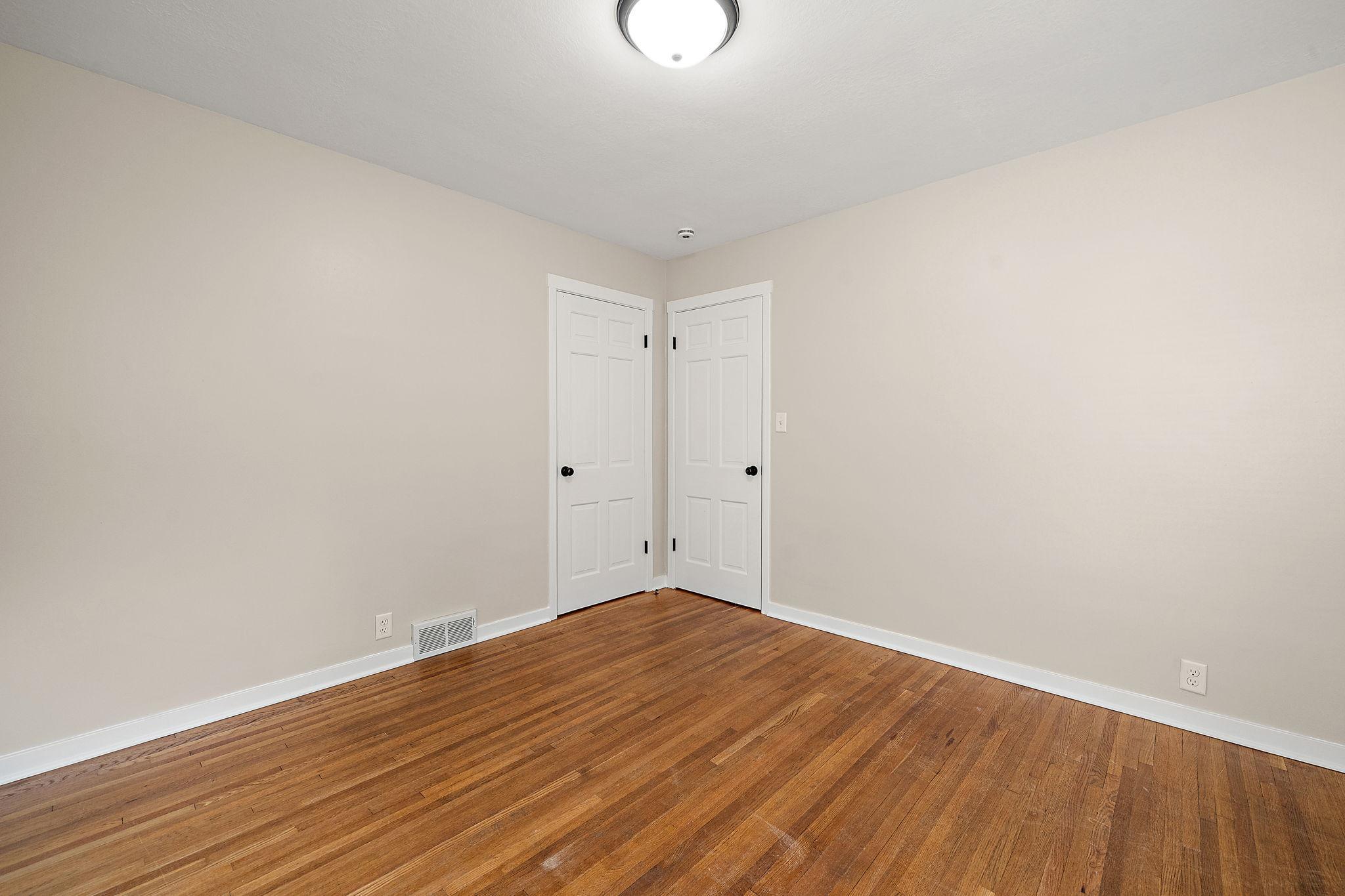 1952 single family home for sale at 320 Fingal Drive in Alexandria, MN — 4 bed, 2 bath (photo 15 of 41)