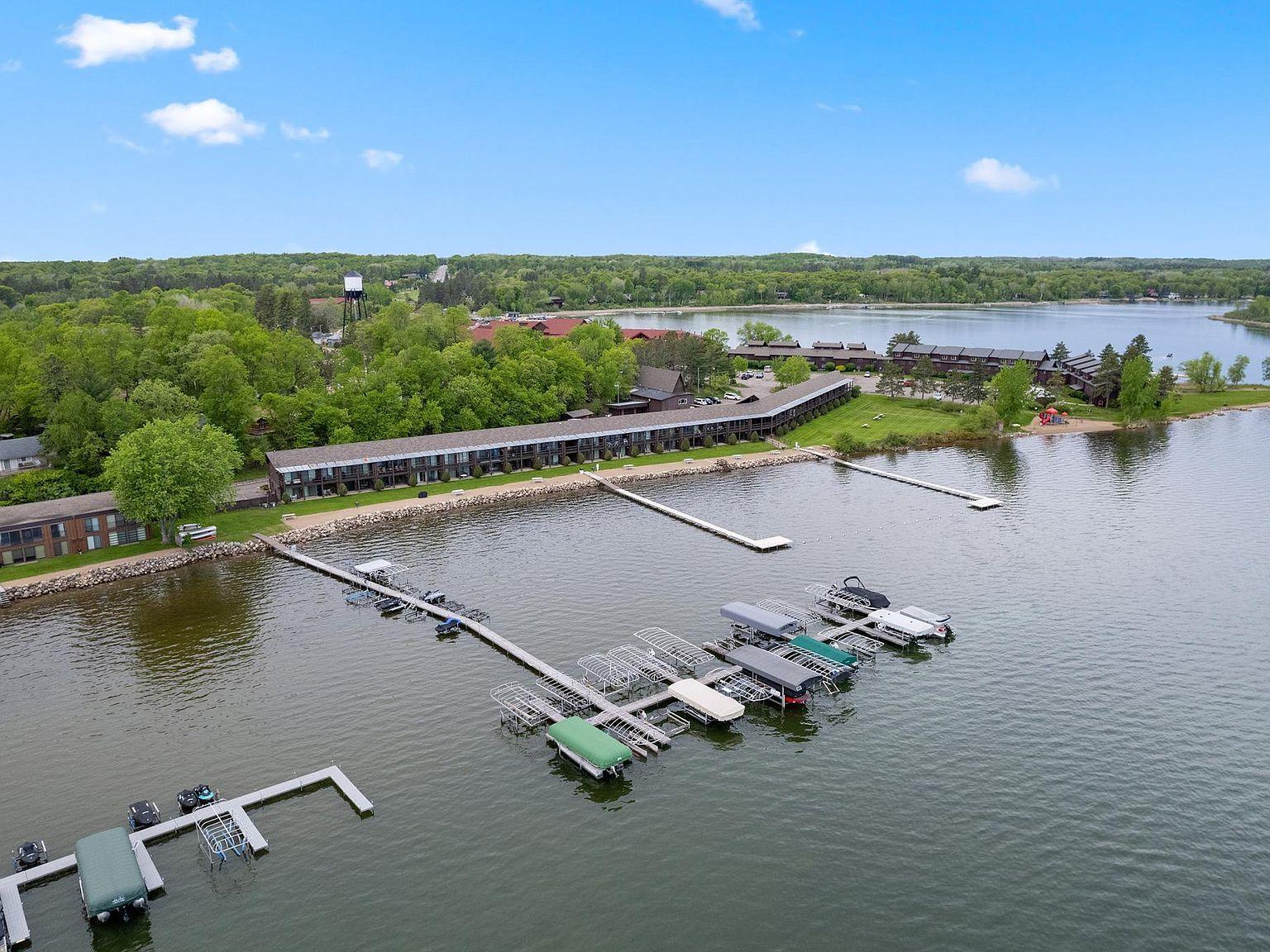 1970 single family home for sale at 9151 Breezy Point Drive, Unit 418 in Breezy Point, MN — 2 bed, 1 bath (photo 24 of 27)