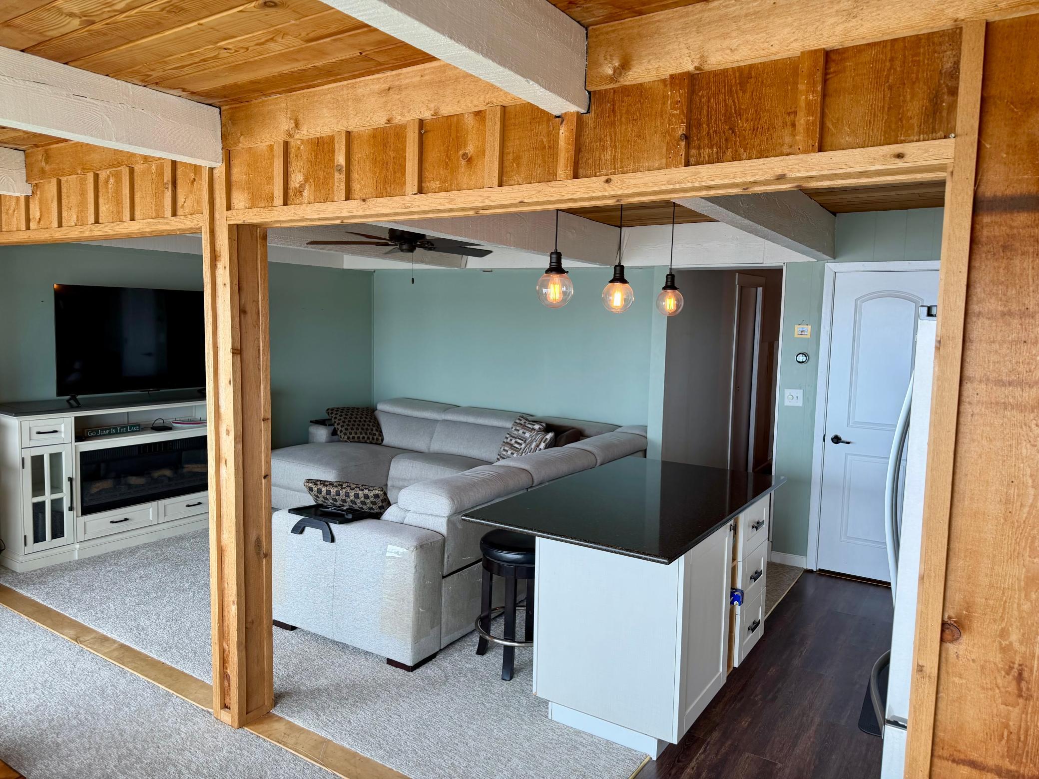 1970 single family home for sale at 9151 Breezy Point Drive, Unit 418 in Breezy Point, MN — 2 bed, 1 bath (photo 5 of 27)