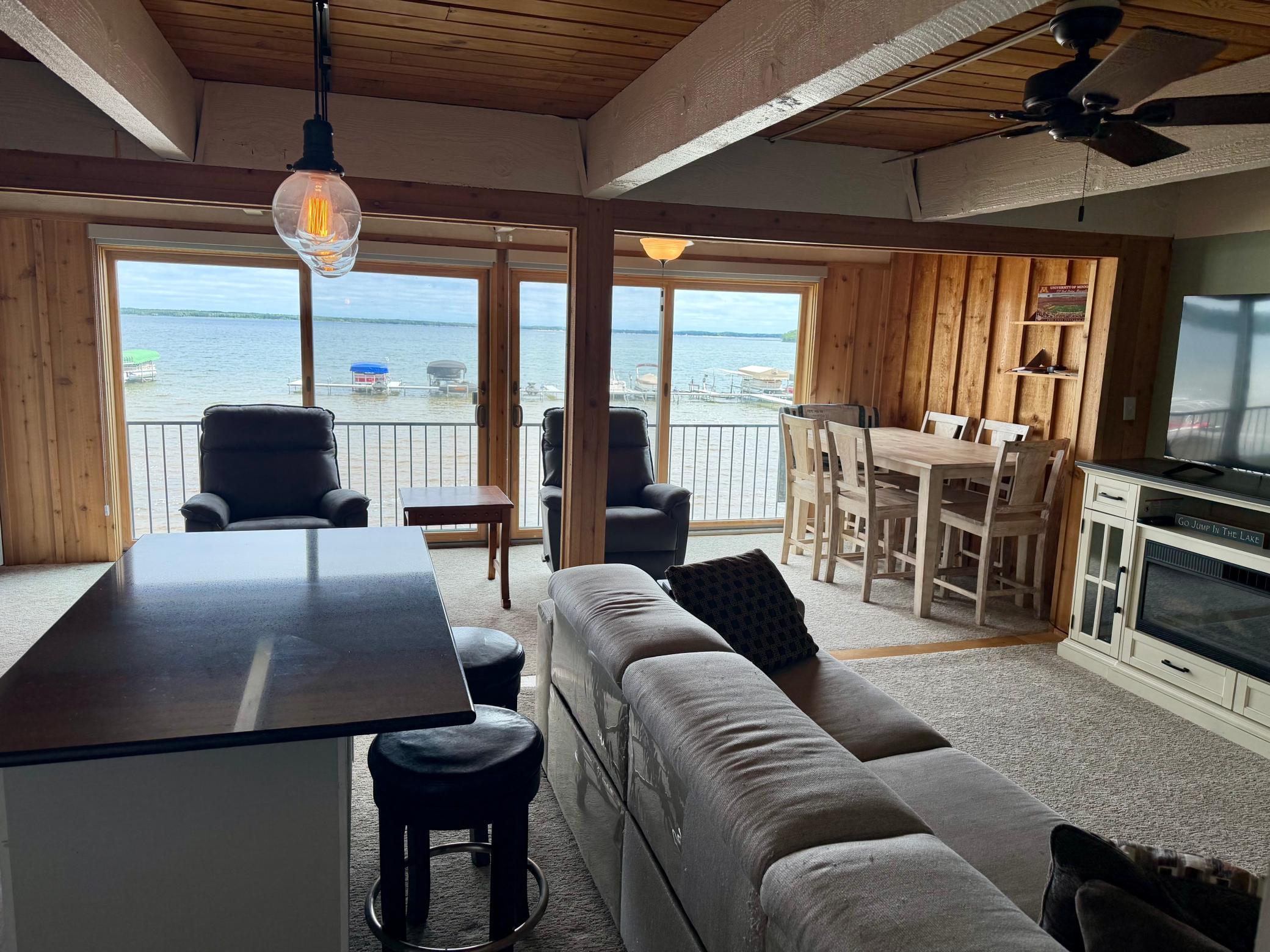 1970 single family home for sale at 9151 Breezy Point Drive, Unit 418 in Breezy Point, MN — 2 bed, 1 bath (photo 6 of 27)