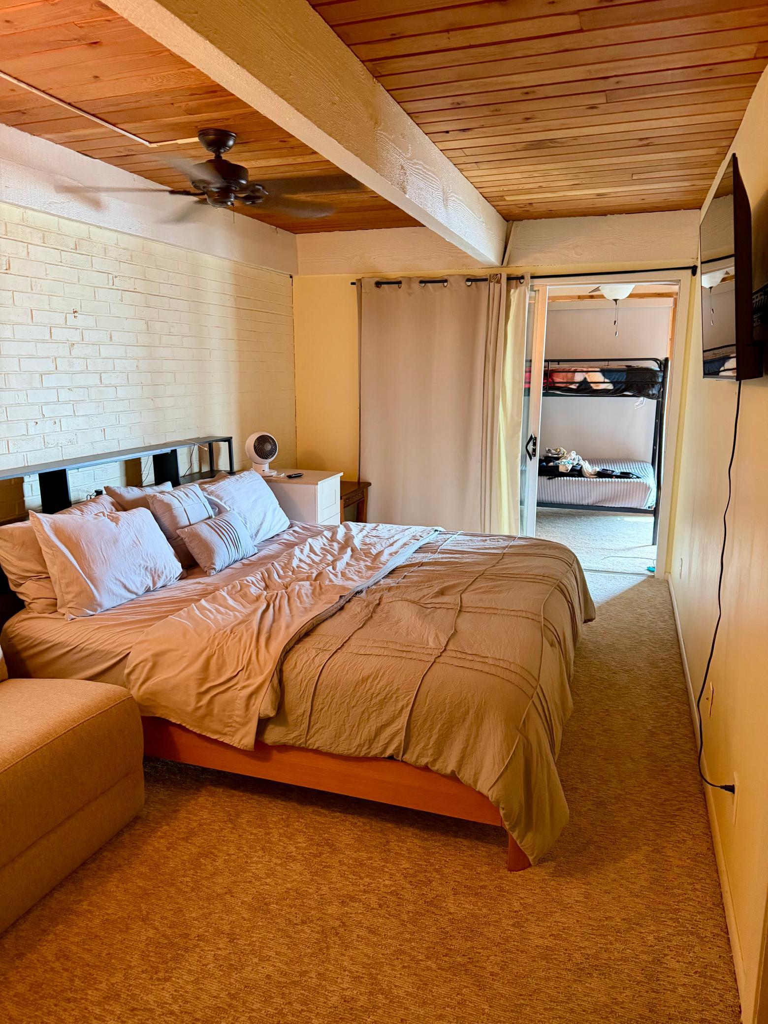 1970 single family home for sale at 9151 Breezy Point Drive, Unit 418 in Breezy Point, MN — 2 bed, 1 bath (photo 8 of 27)