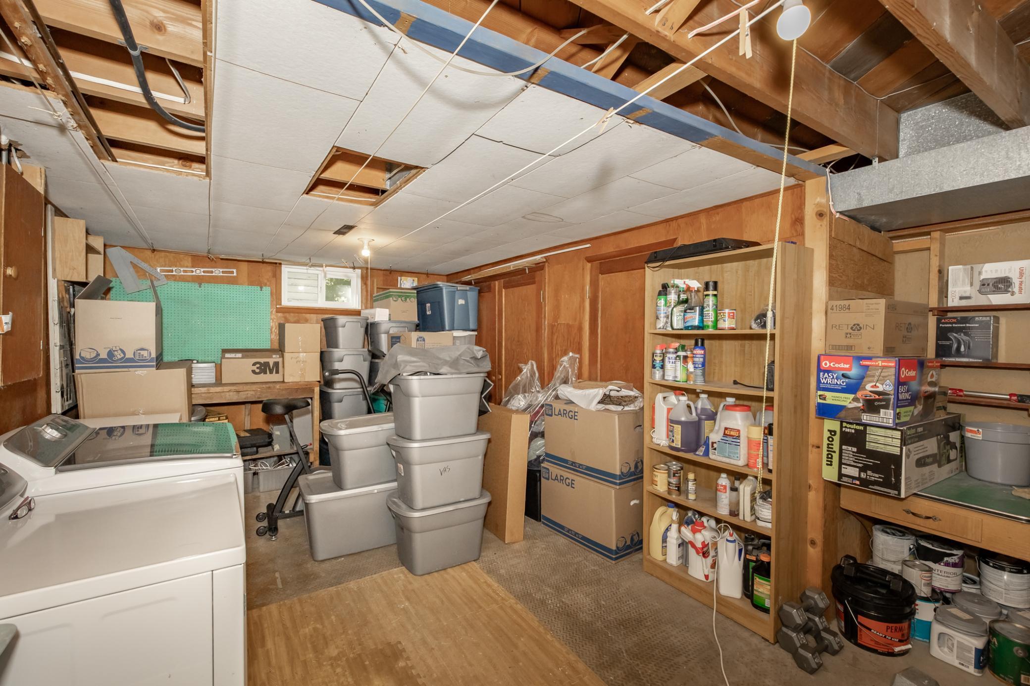 1948 single family home for sale at 1320 5th Street S in Moorhead, MN — 6 bed, 3 bath (photo 21 of 34)