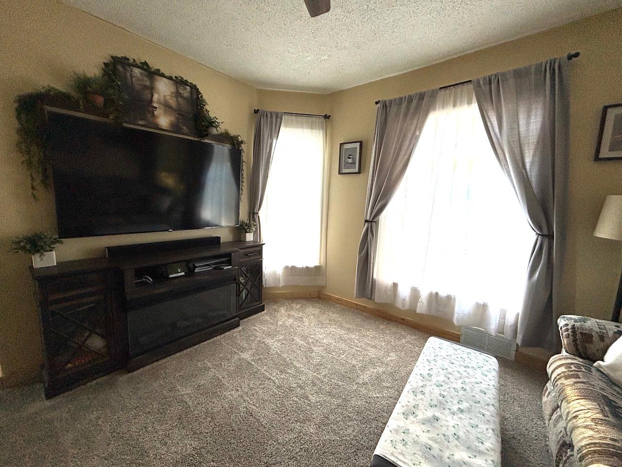 1898 single family home for sale at 105 Hamilton Avenue NE in Red Lake Falls, MN — 3 bed, 2 bath (photo 12 of 28)