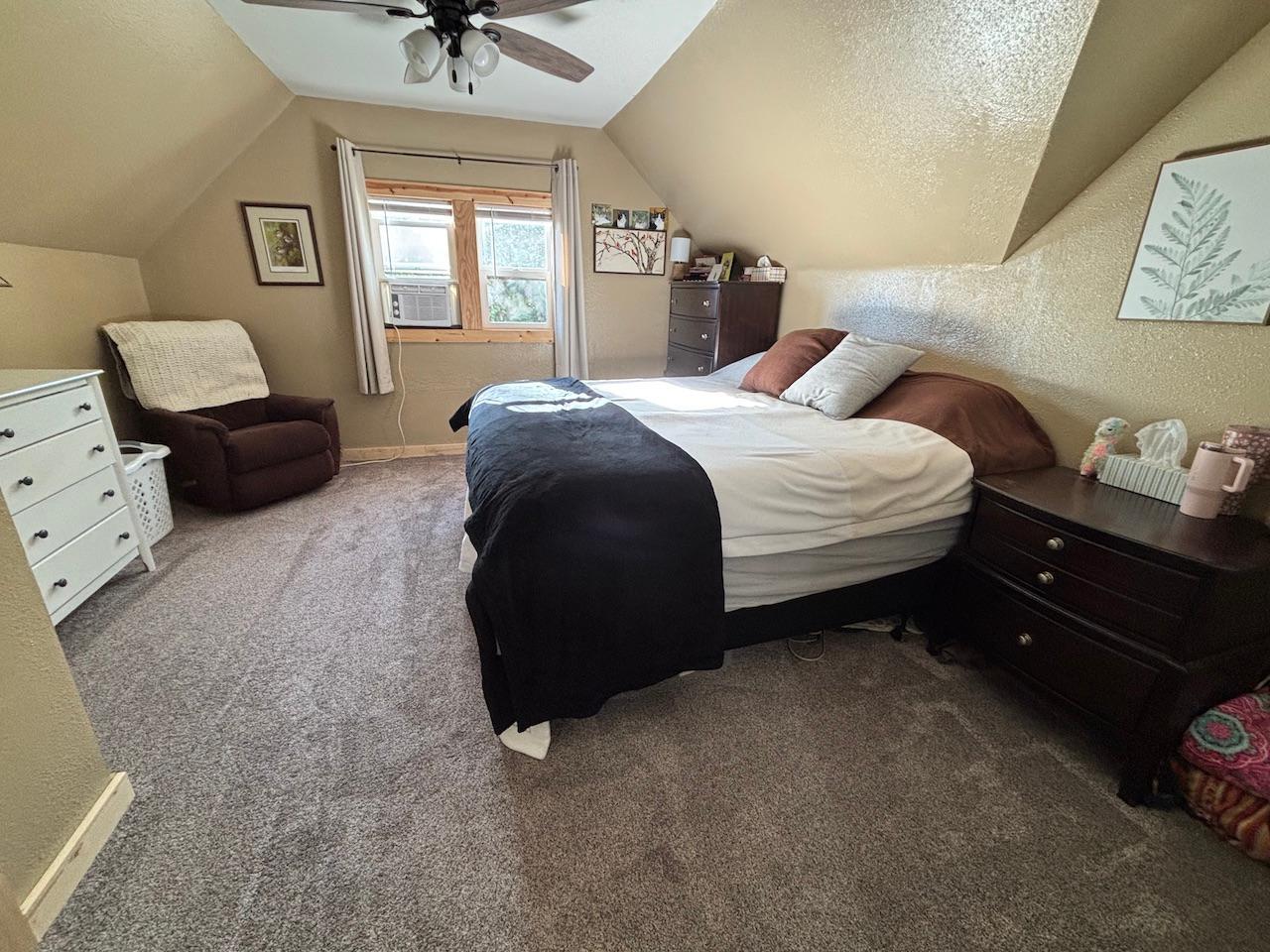 1898 single family home for sale at 105 Hamilton Avenue NE in Red Lake Falls, MN — 3 bed, 2 bath (photo 20 of 28)