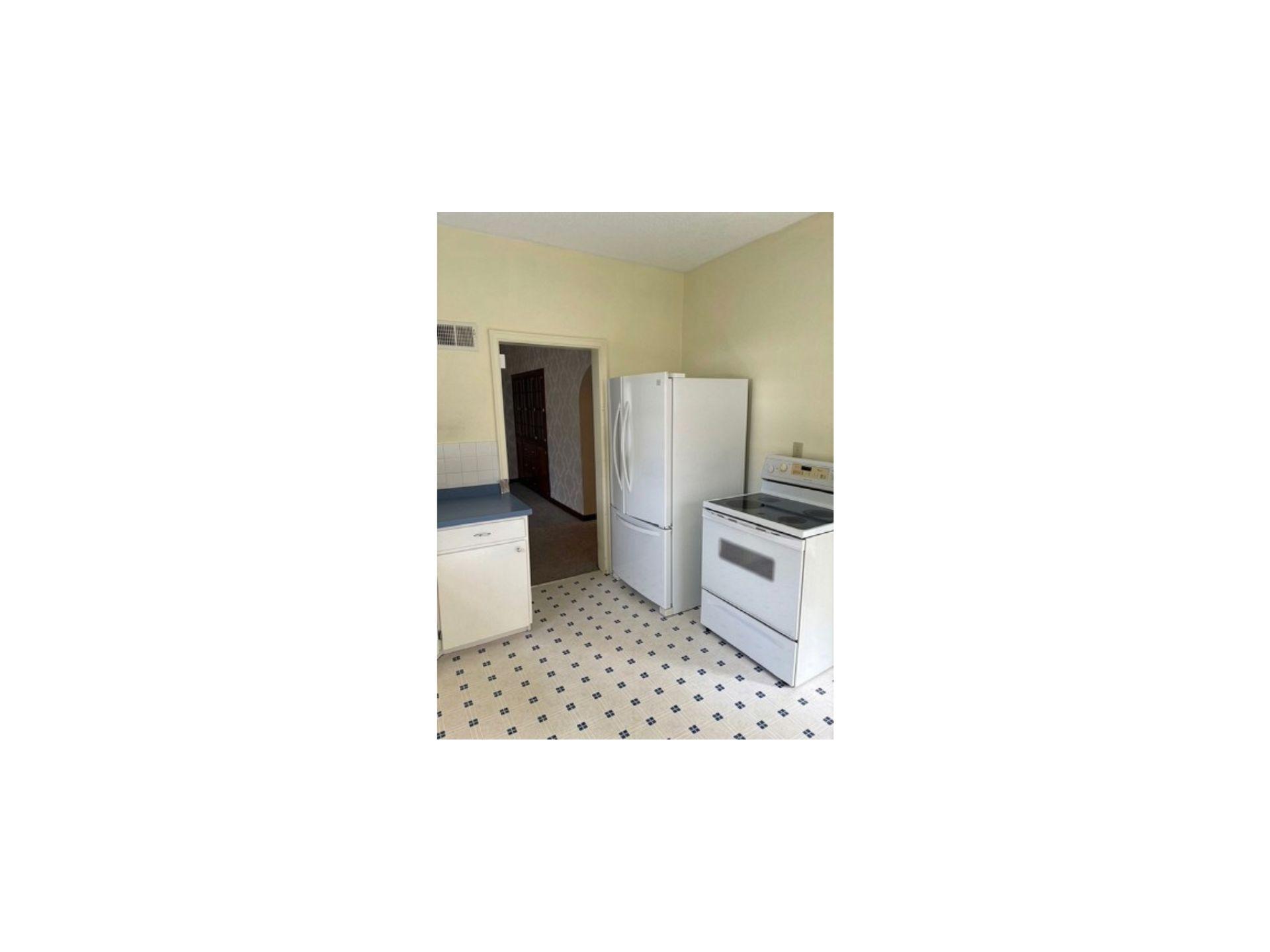 1937 single family home for sale at 308 4th Street SE in Pelican Rapids, MN — 4 bed, 3 bath (photo 11 of 17)